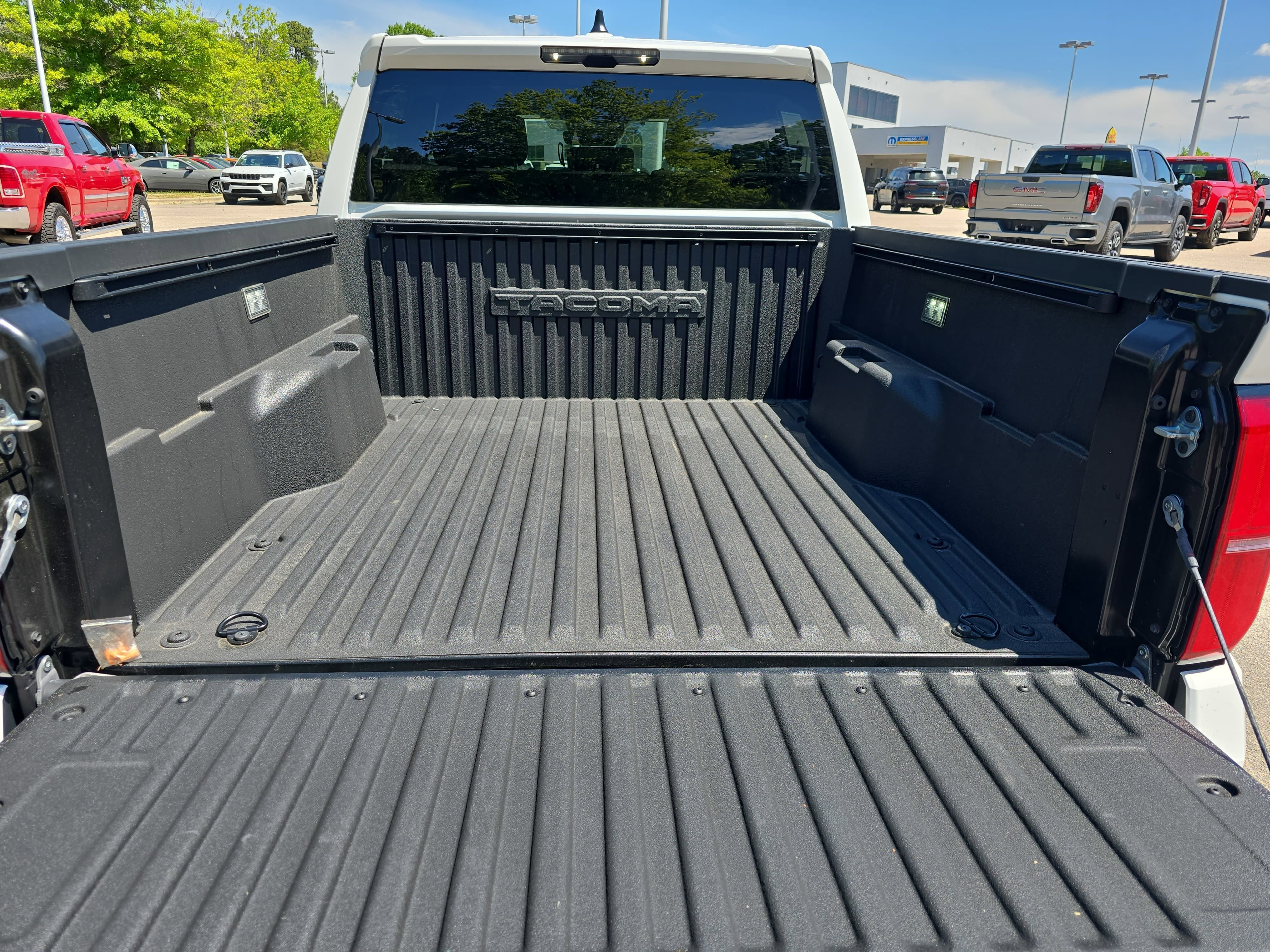 2025 Toyota Tacoma 2WD SR5