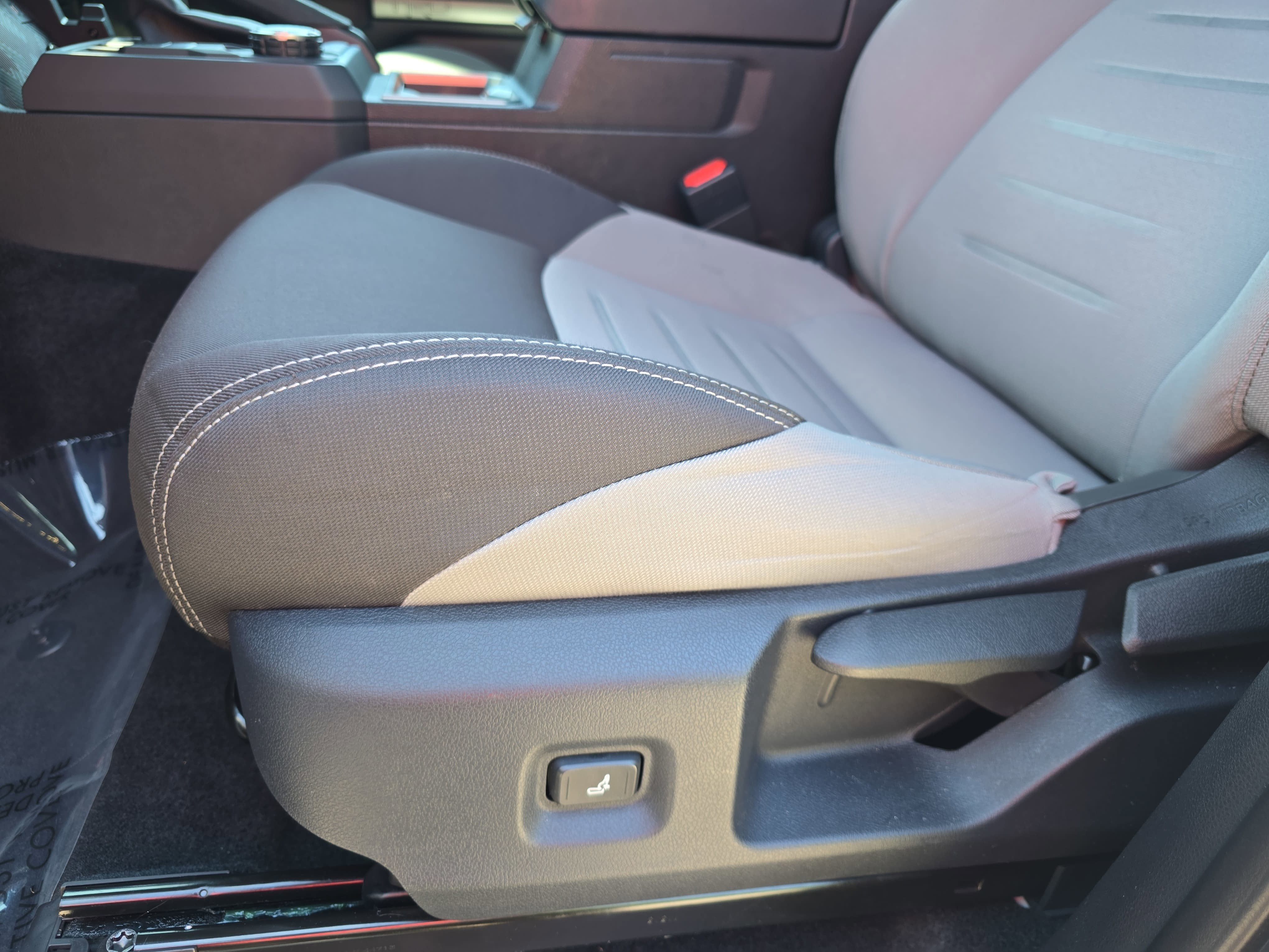 2025 Toyota Tacoma 2WD SR5