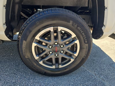 2025 Toyota Tacoma 2WD SR5