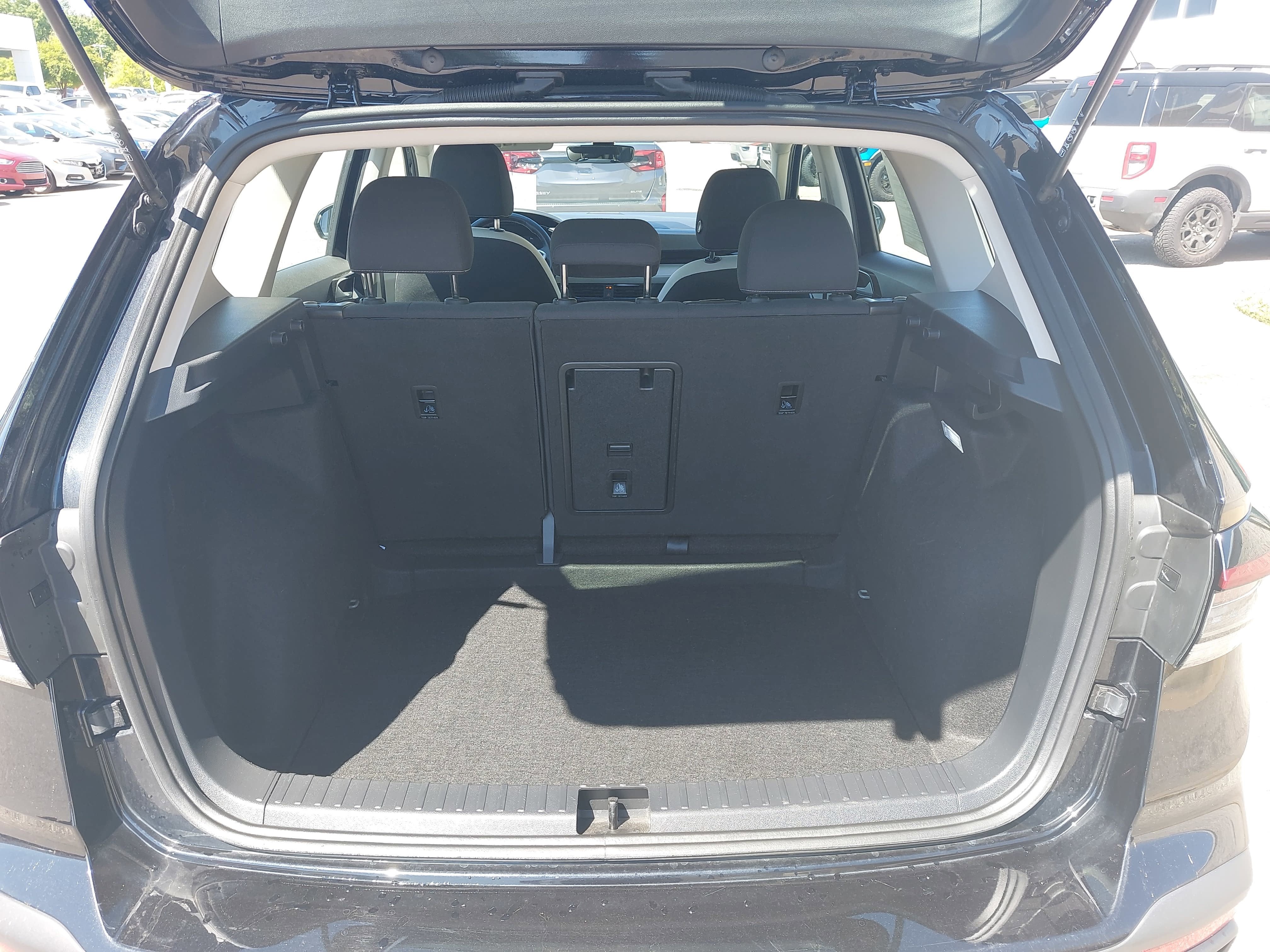 2025 Volkswagen Taos S