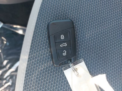 2025 Volkswagen Taos S
