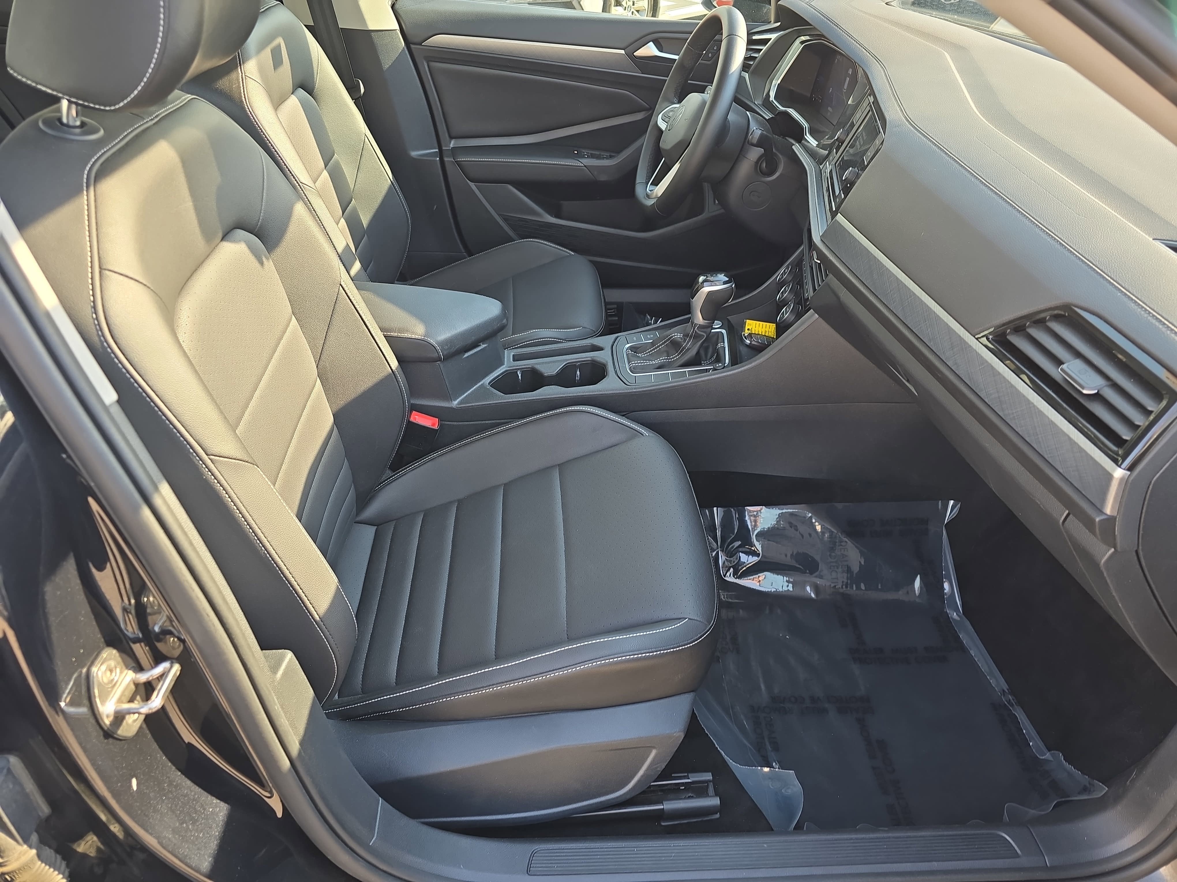 2022 Volkswagen Jetta SE