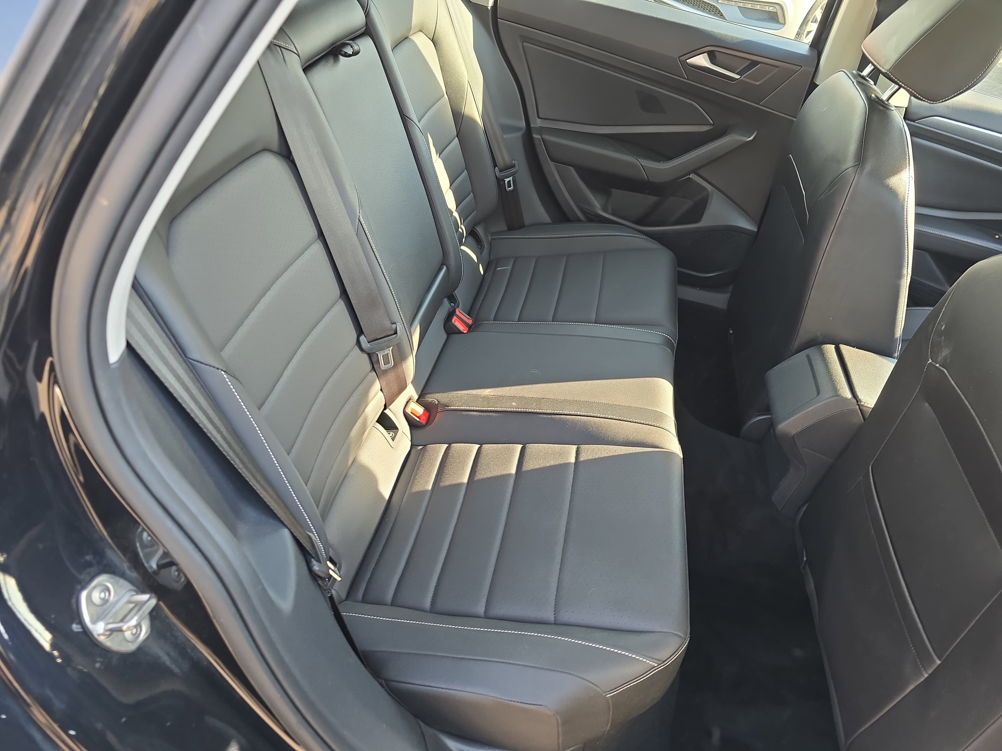 2022 Volkswagen Jetta SE