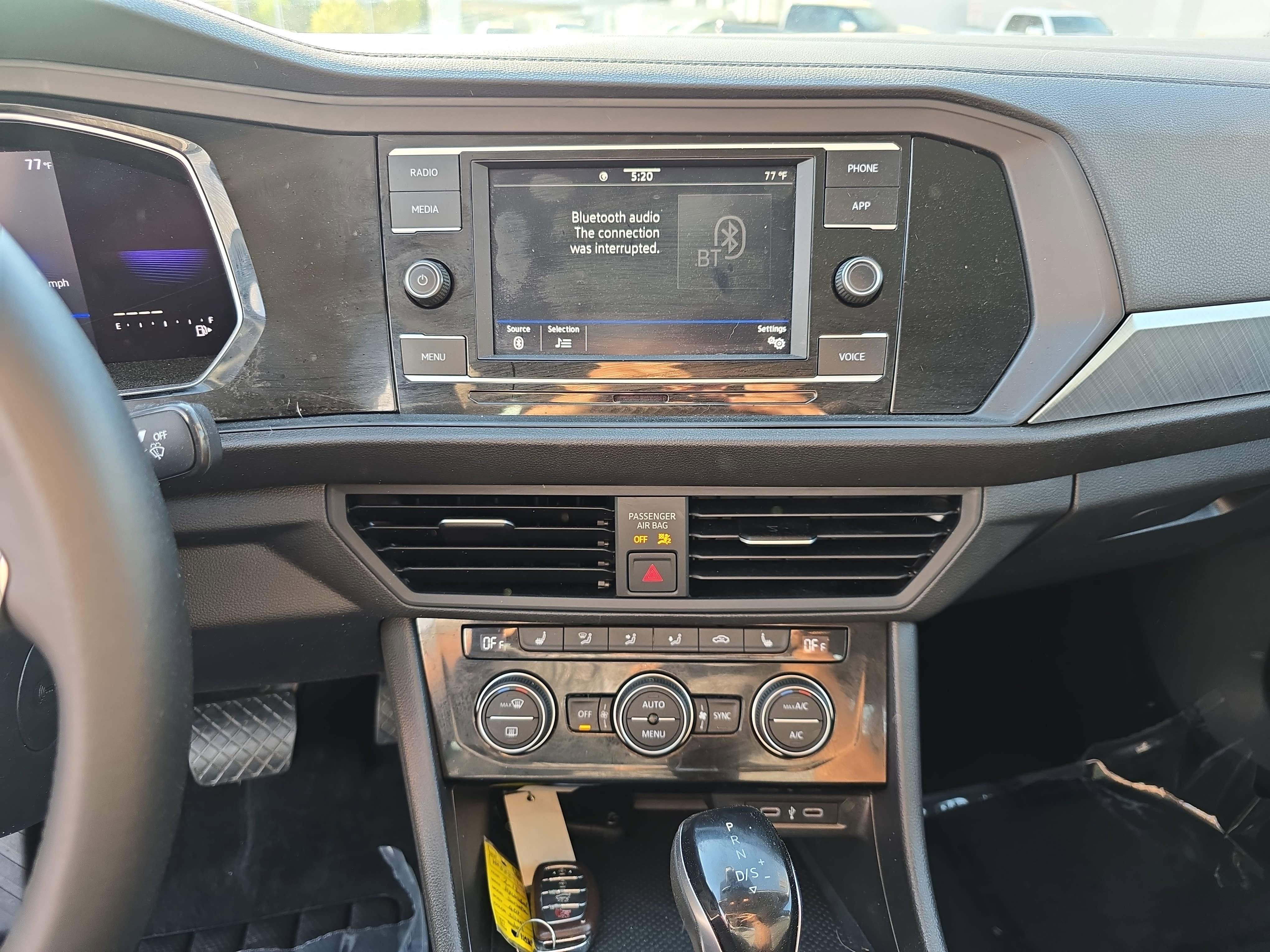 2022 Volkswagen Jetta SE