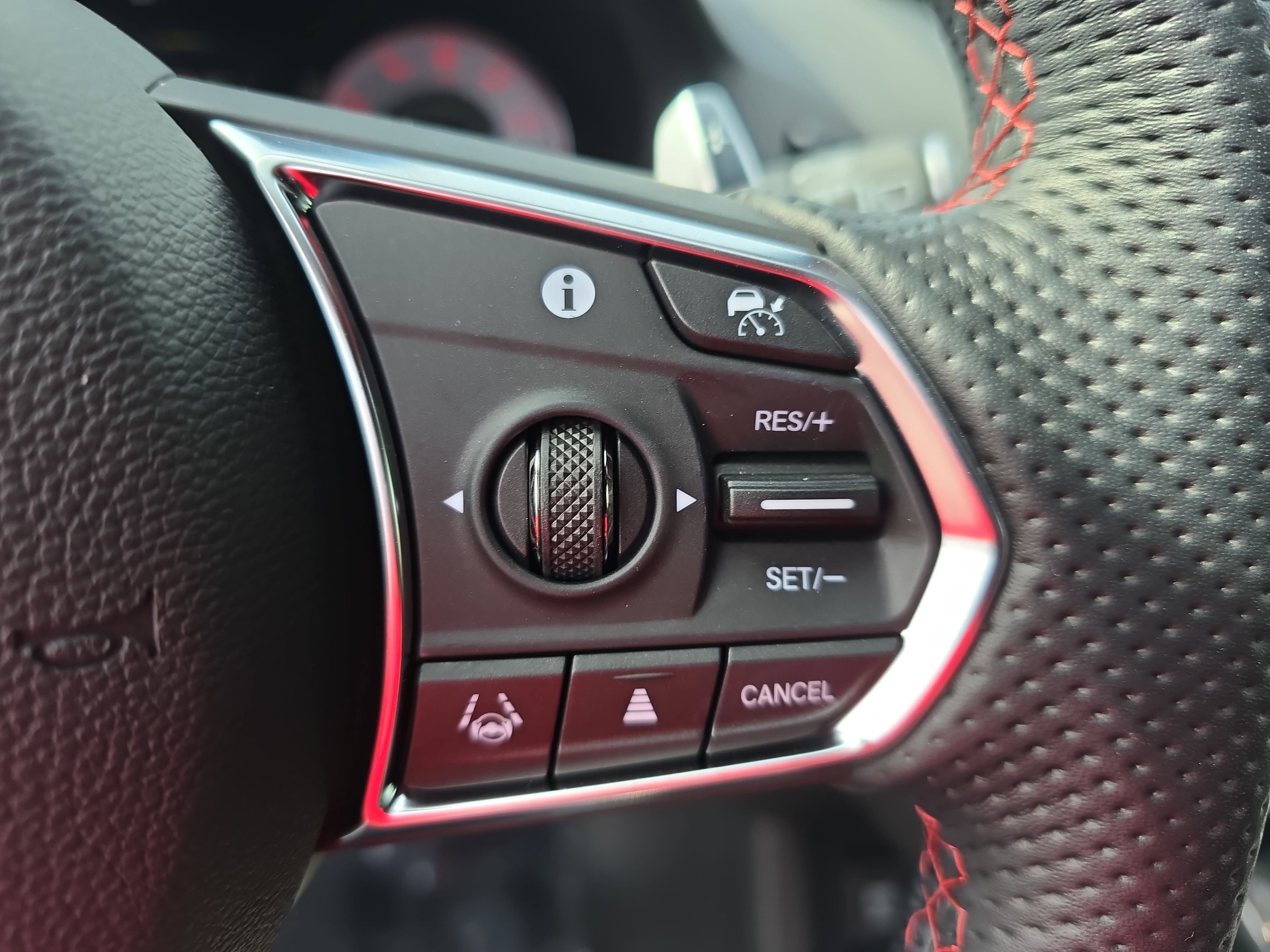 2025 Acura RDX w/A-Spec Advance Package