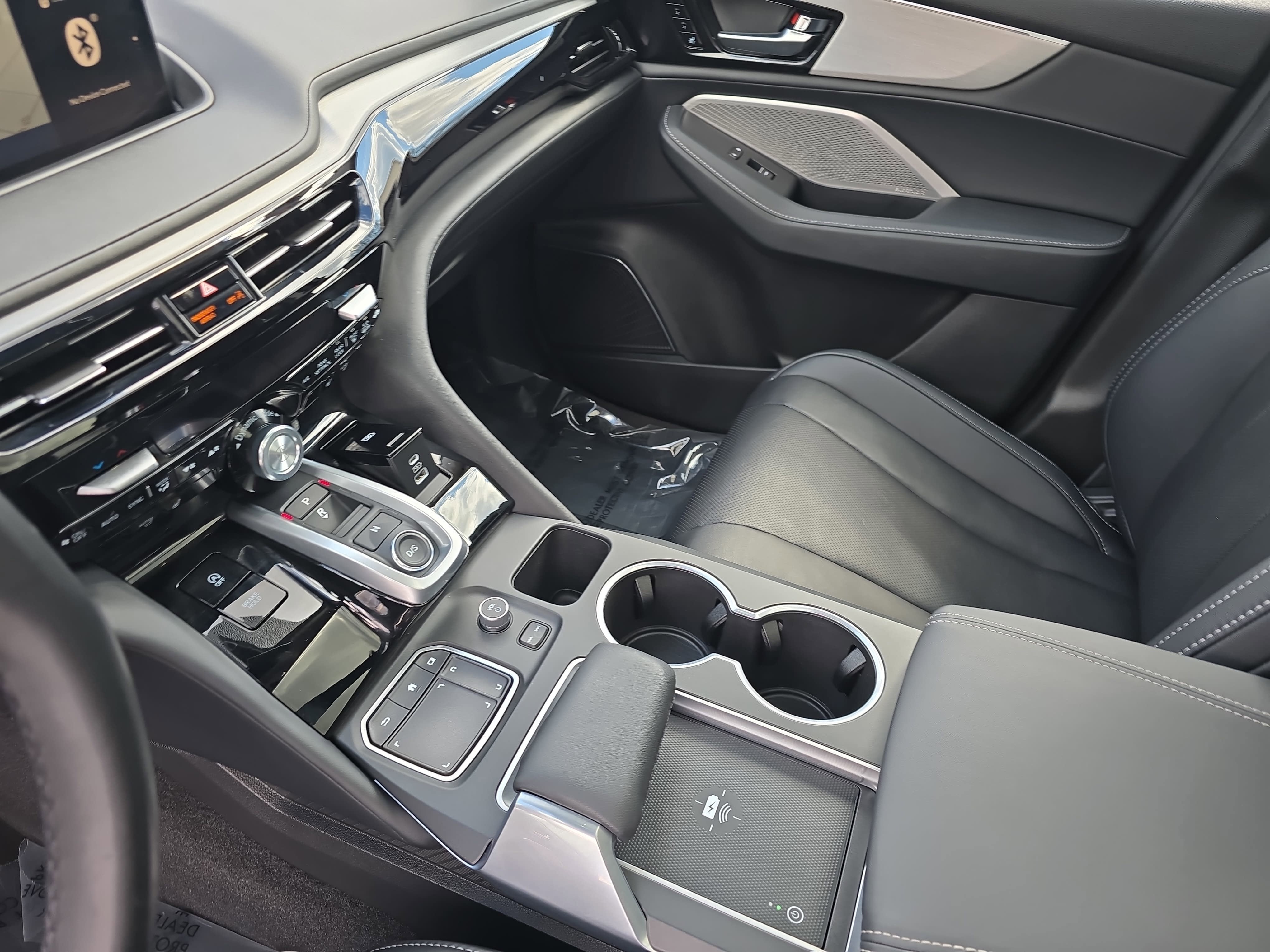 2023 Acura MDX w/Technology Package