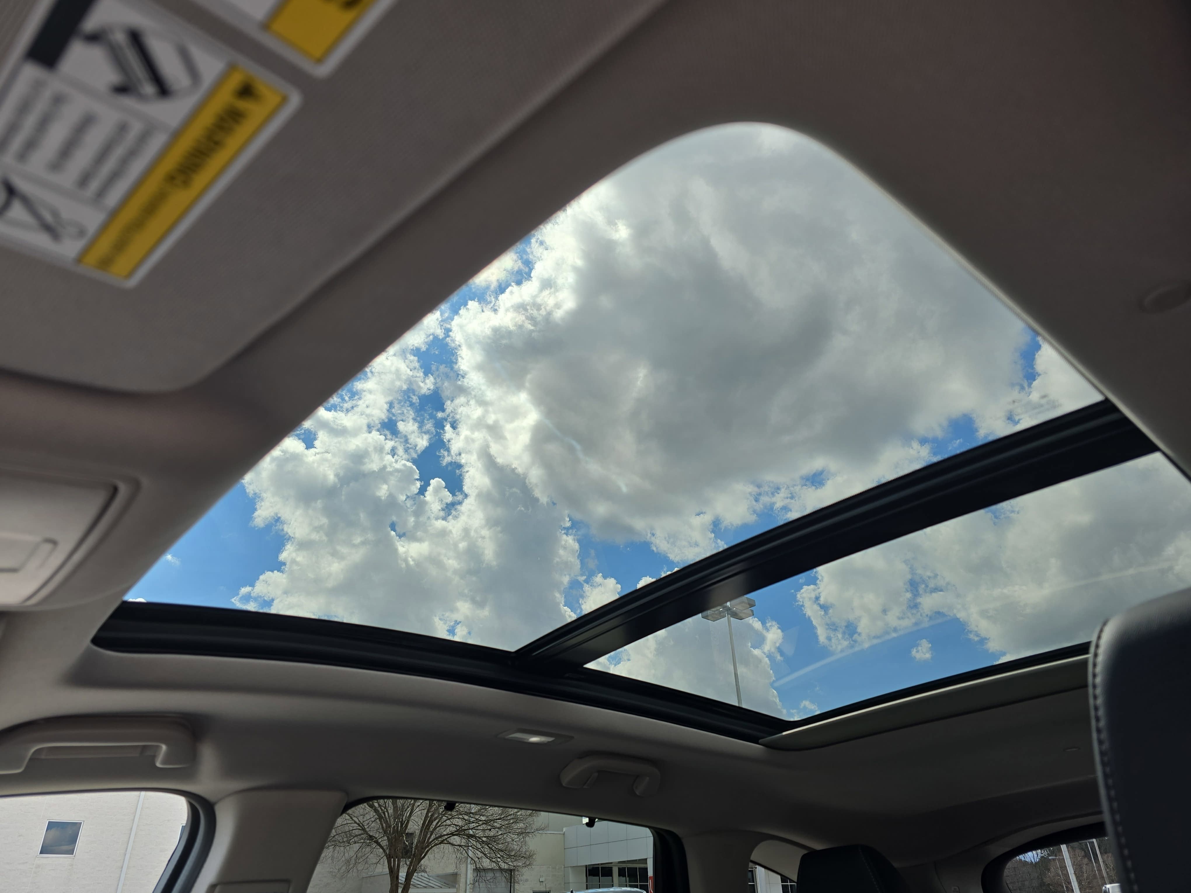 2023 Acura MDX w/Technology Package