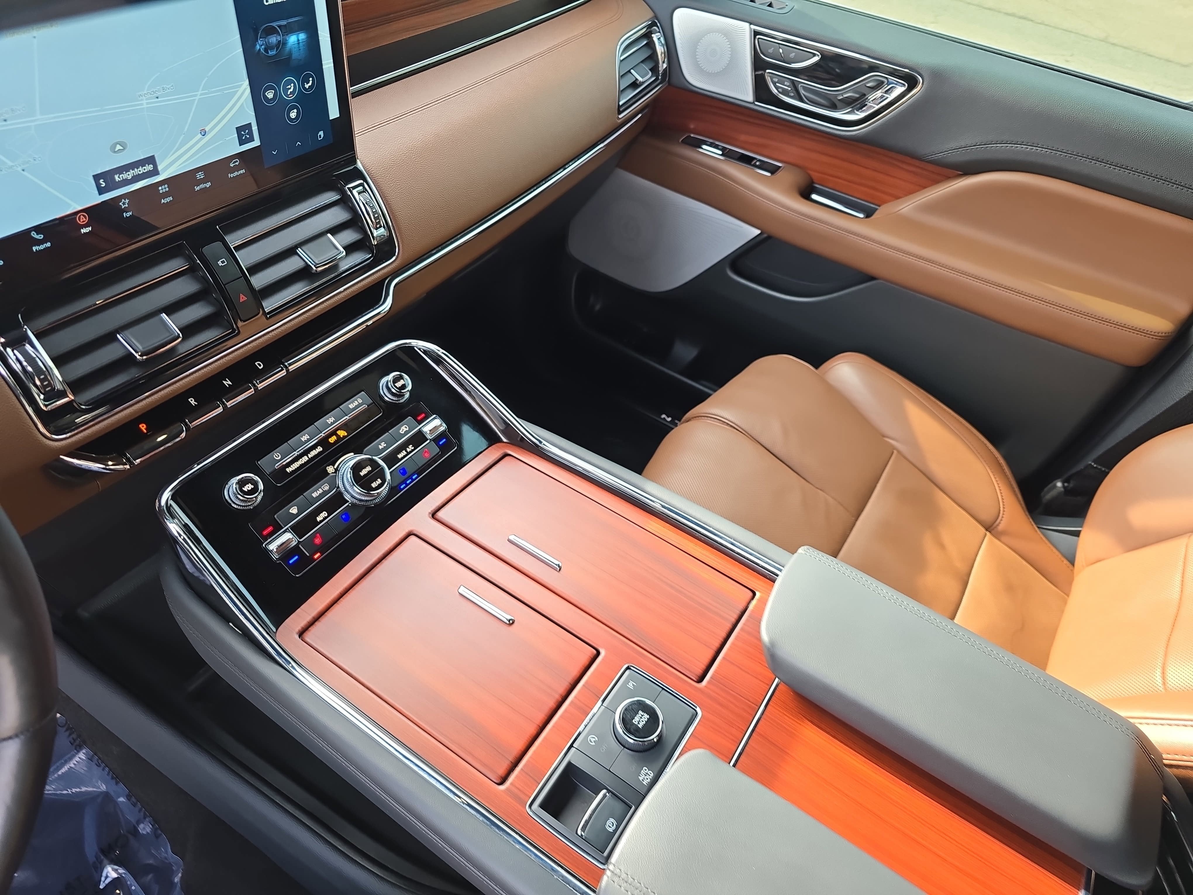 2024 Lincoln Navigator Reserve