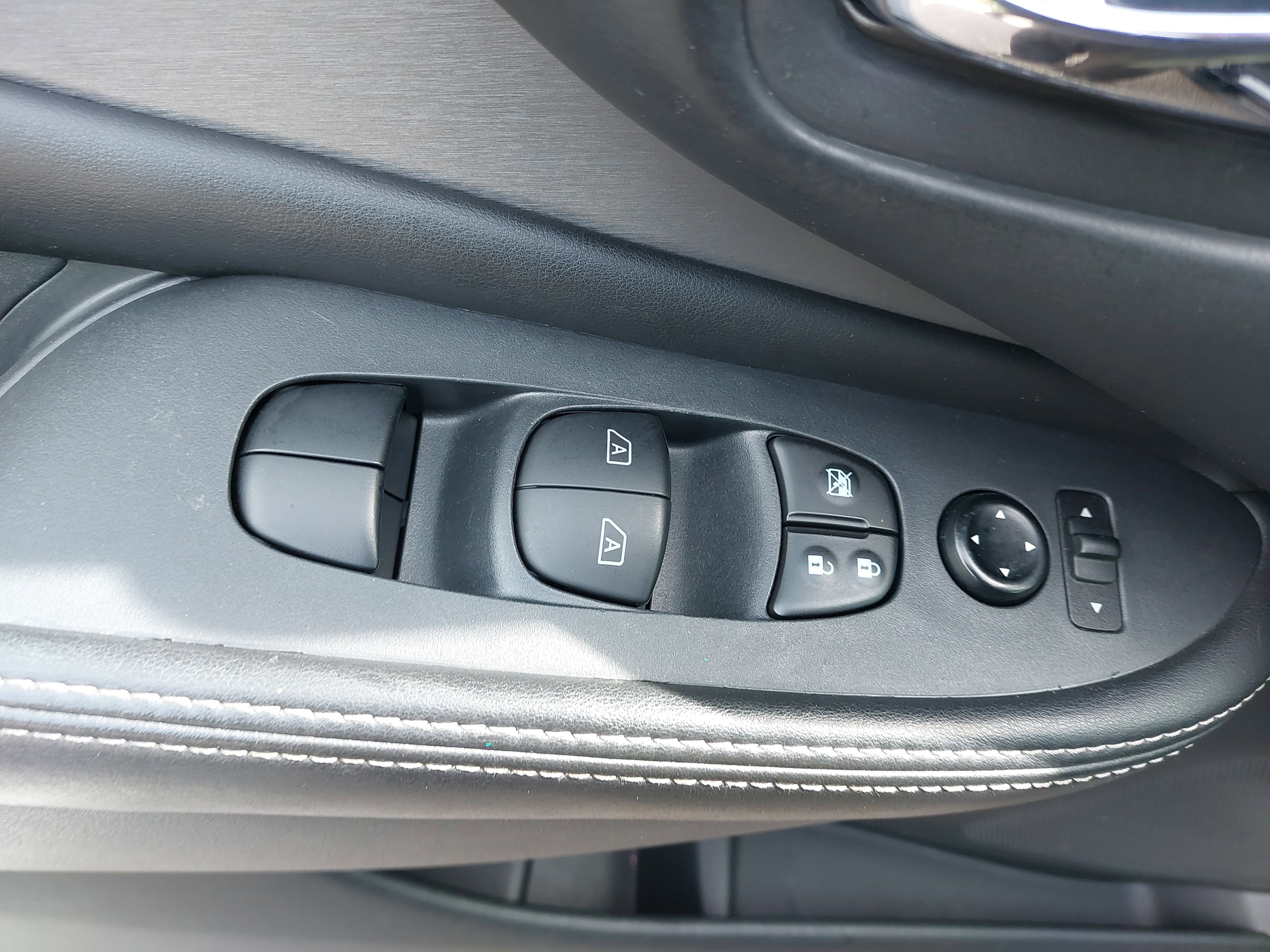 2020 Nissan Murano SV