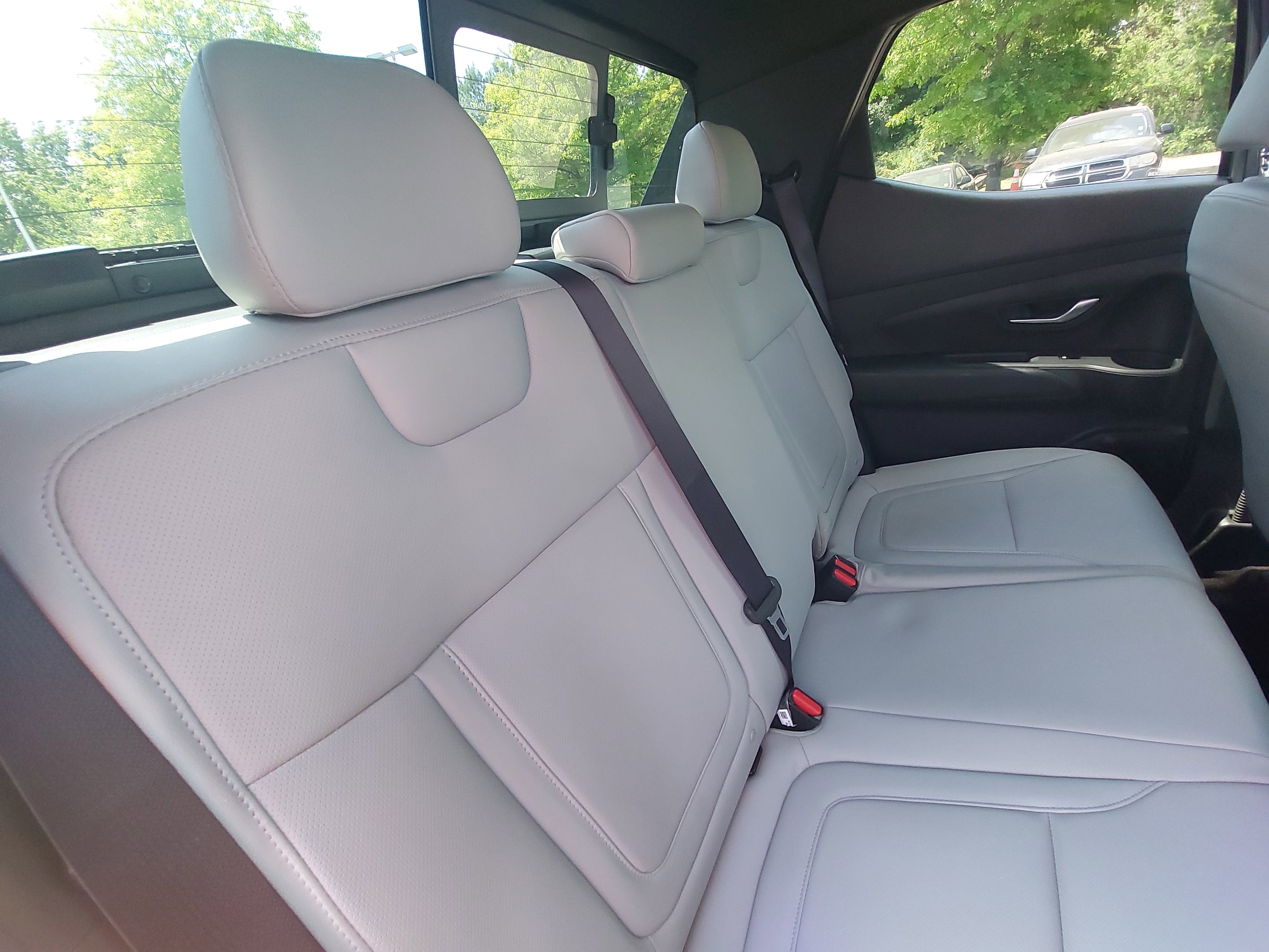 2026 Hyundai Santa Cruz SEL Activity