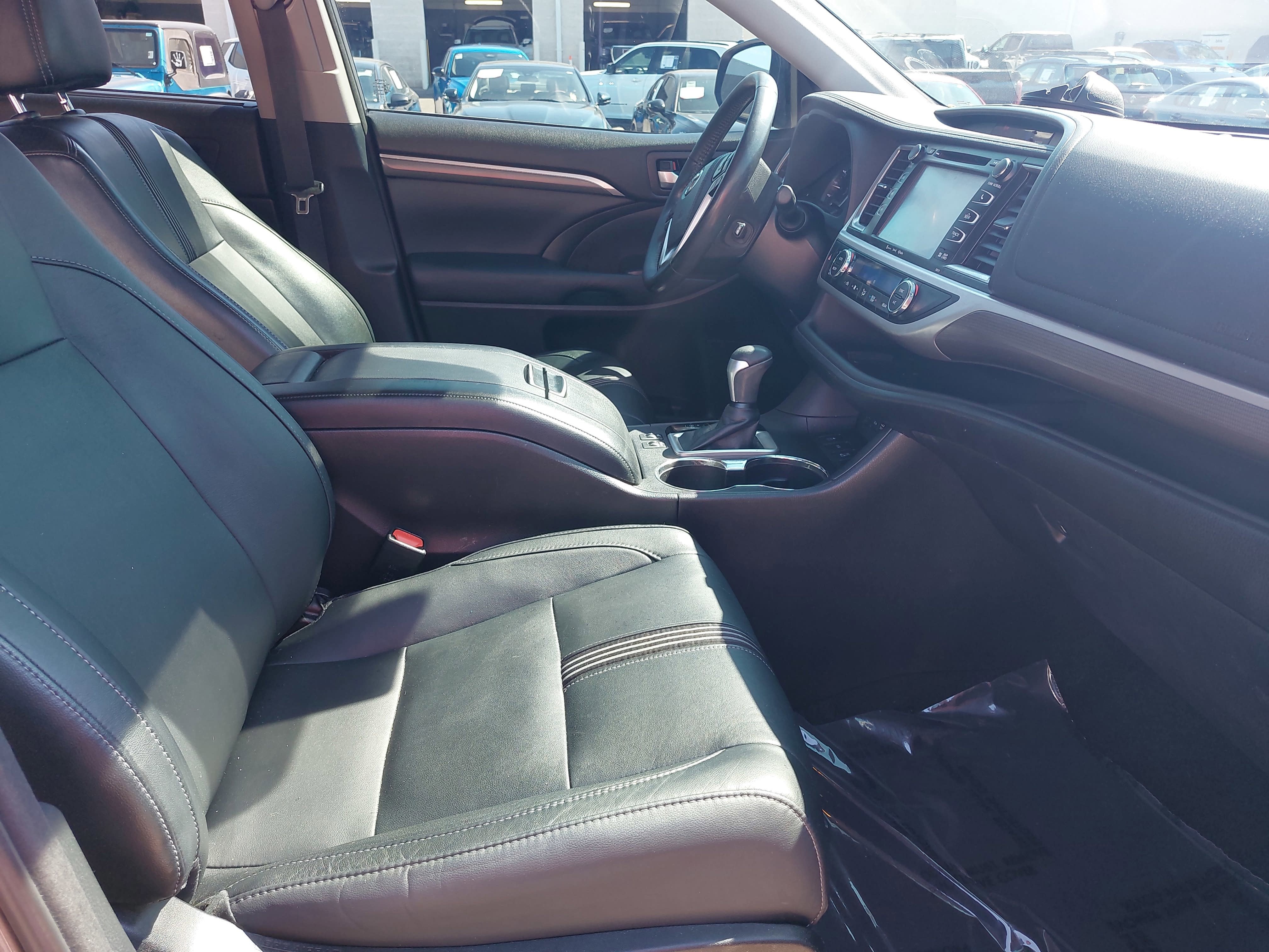 2018 Toyota Highlander SE