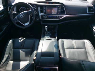 2018 Toyota Highlander SE