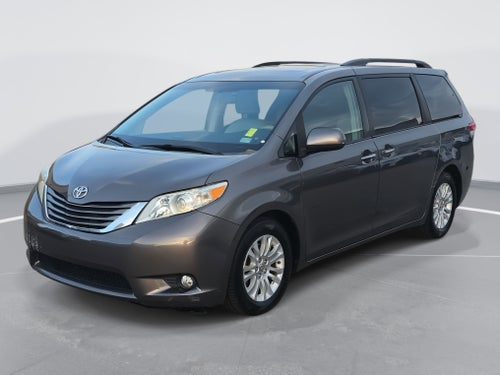 2011 Toyota Sienna XLE AAS