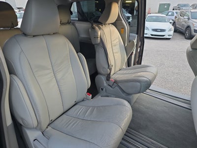 2011 Toyota Sienna XLE AAS