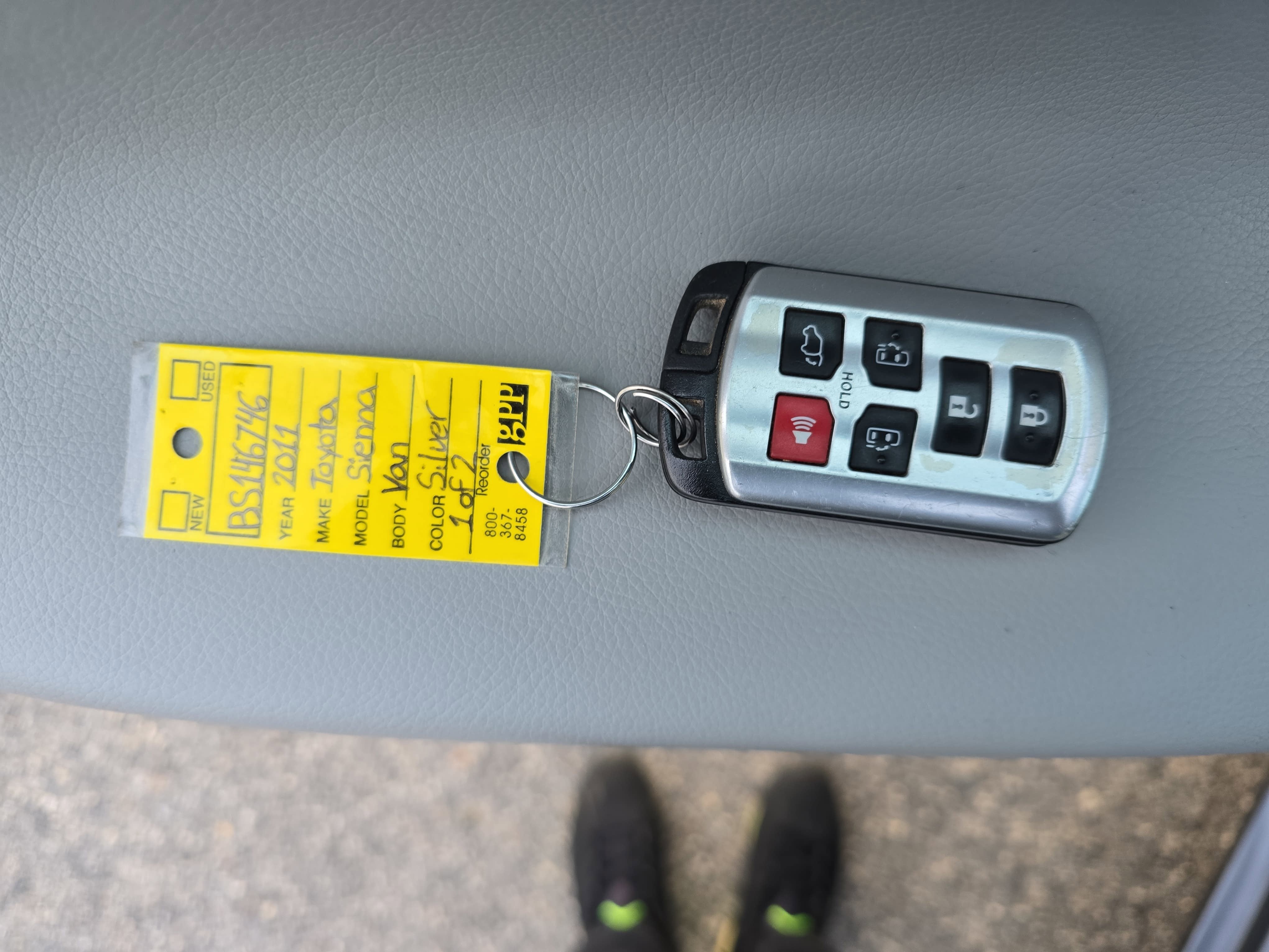 2011 Toyota Sienna XLE AAS