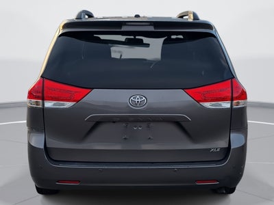 2011 Toyota Sienna XLE AAS