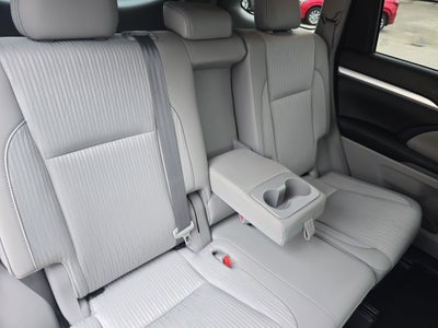 2018 Toyota Highlander LE