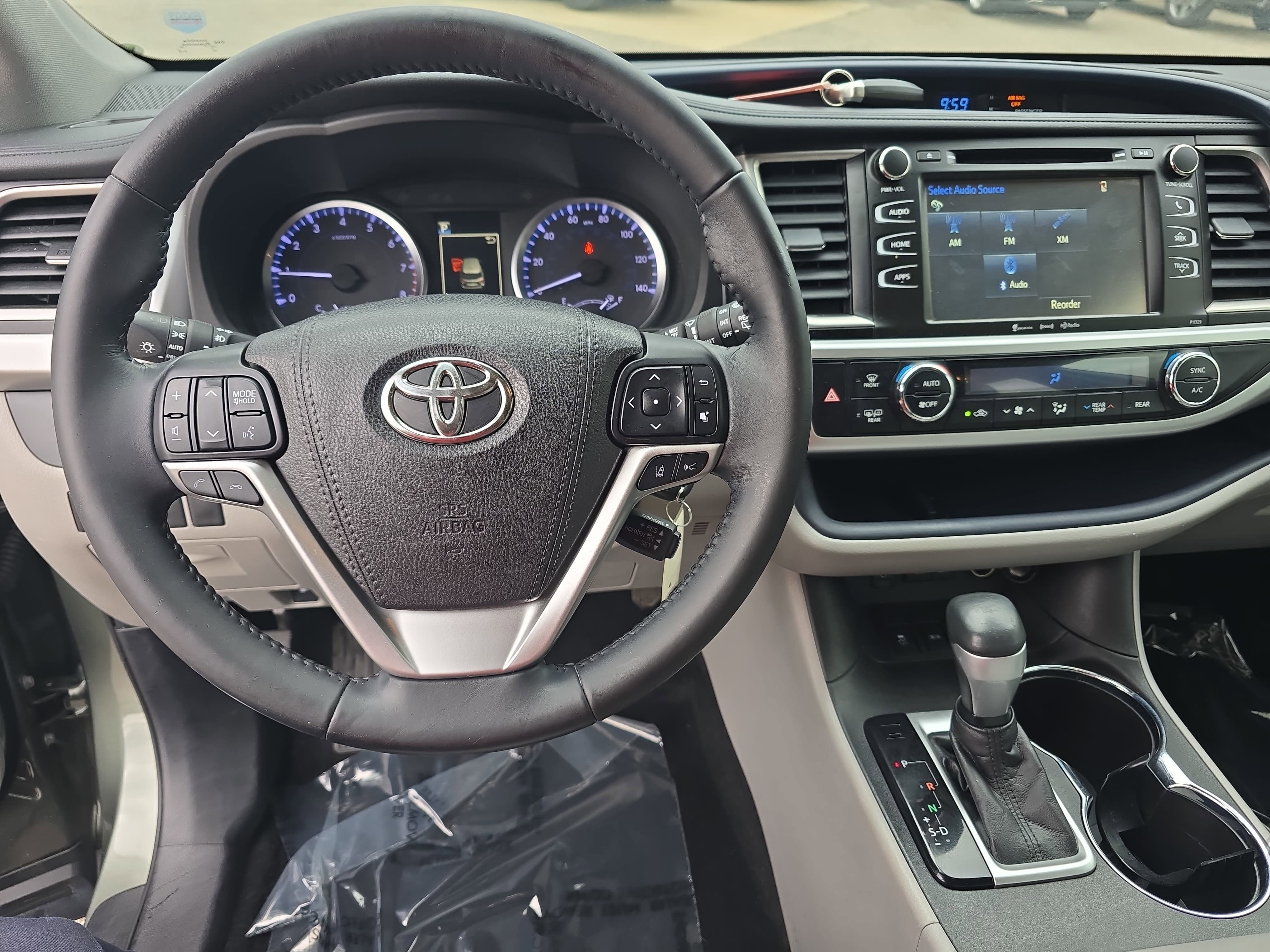 2018 Toyota Highlander LE