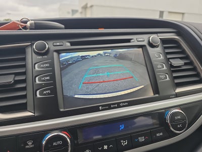 2018 Toyota Highlander LE