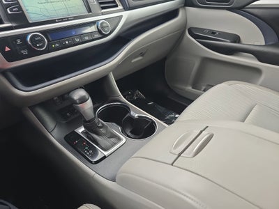 2018 Toyota Highlander LE