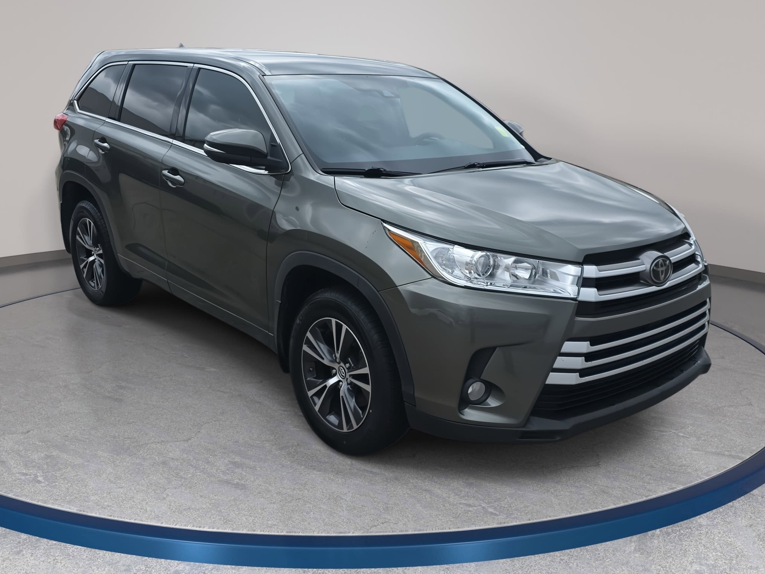 2018 Toyota Highlander LE