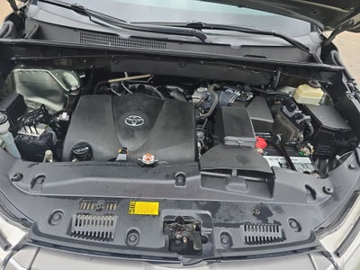 2018 Toyota Highlander LE