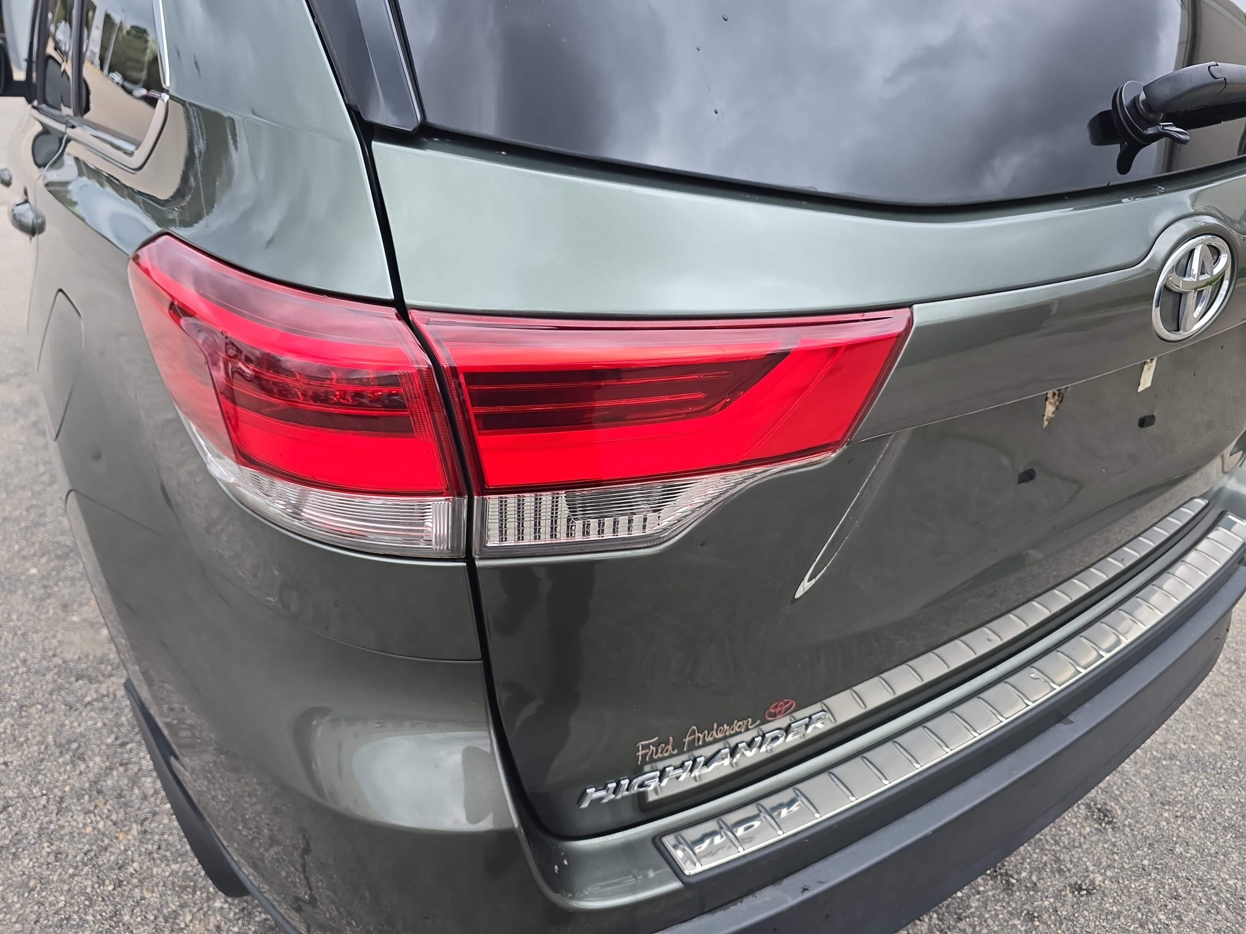 2018 Toyota Highlander LE