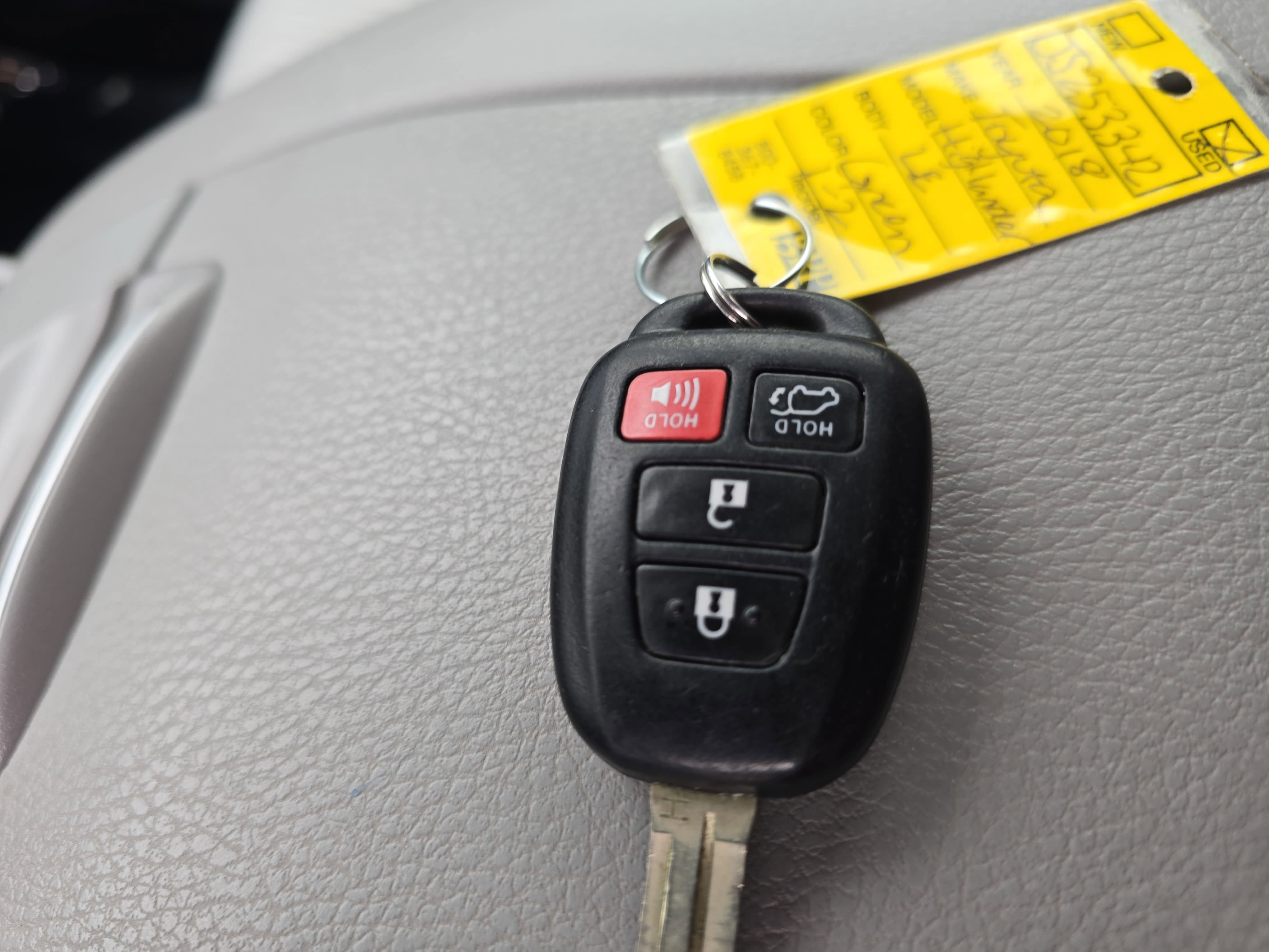 2018 Toyota Highlander LE