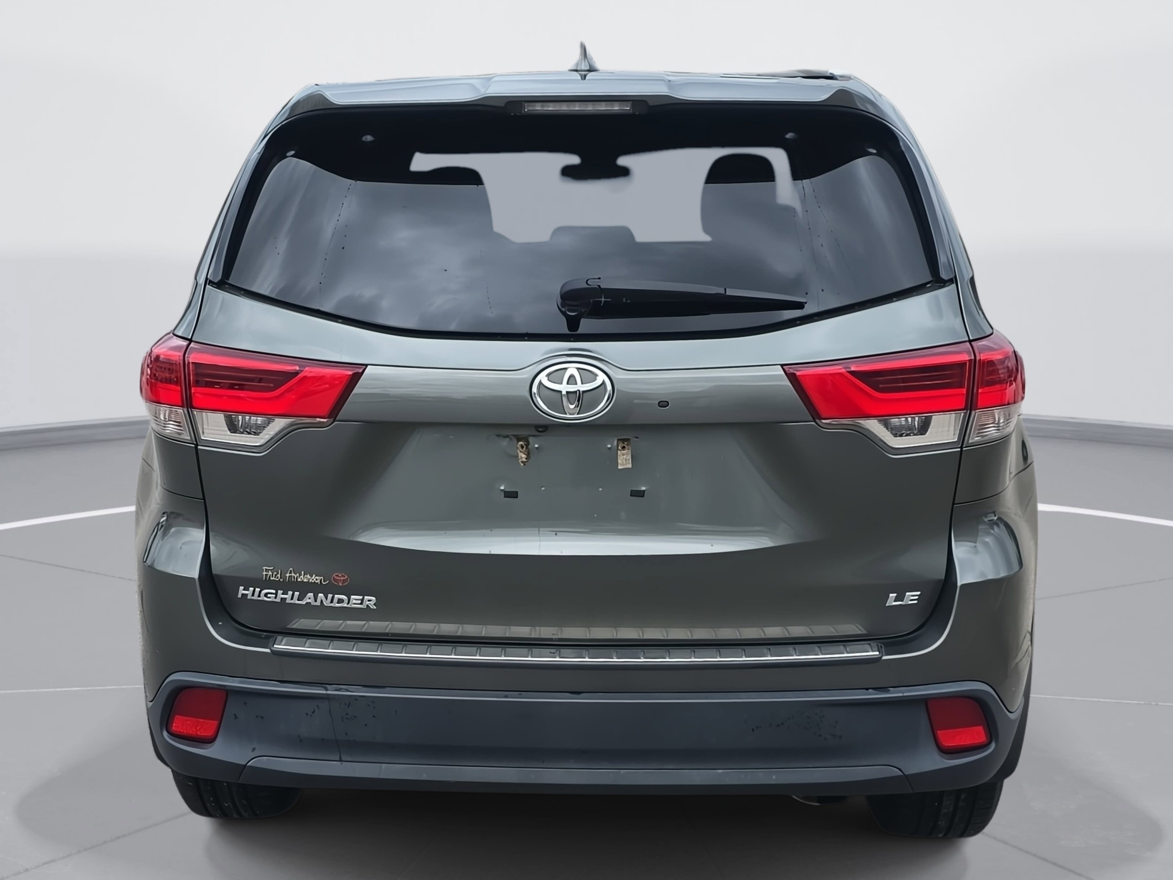 2018 Toyota Highlander LE