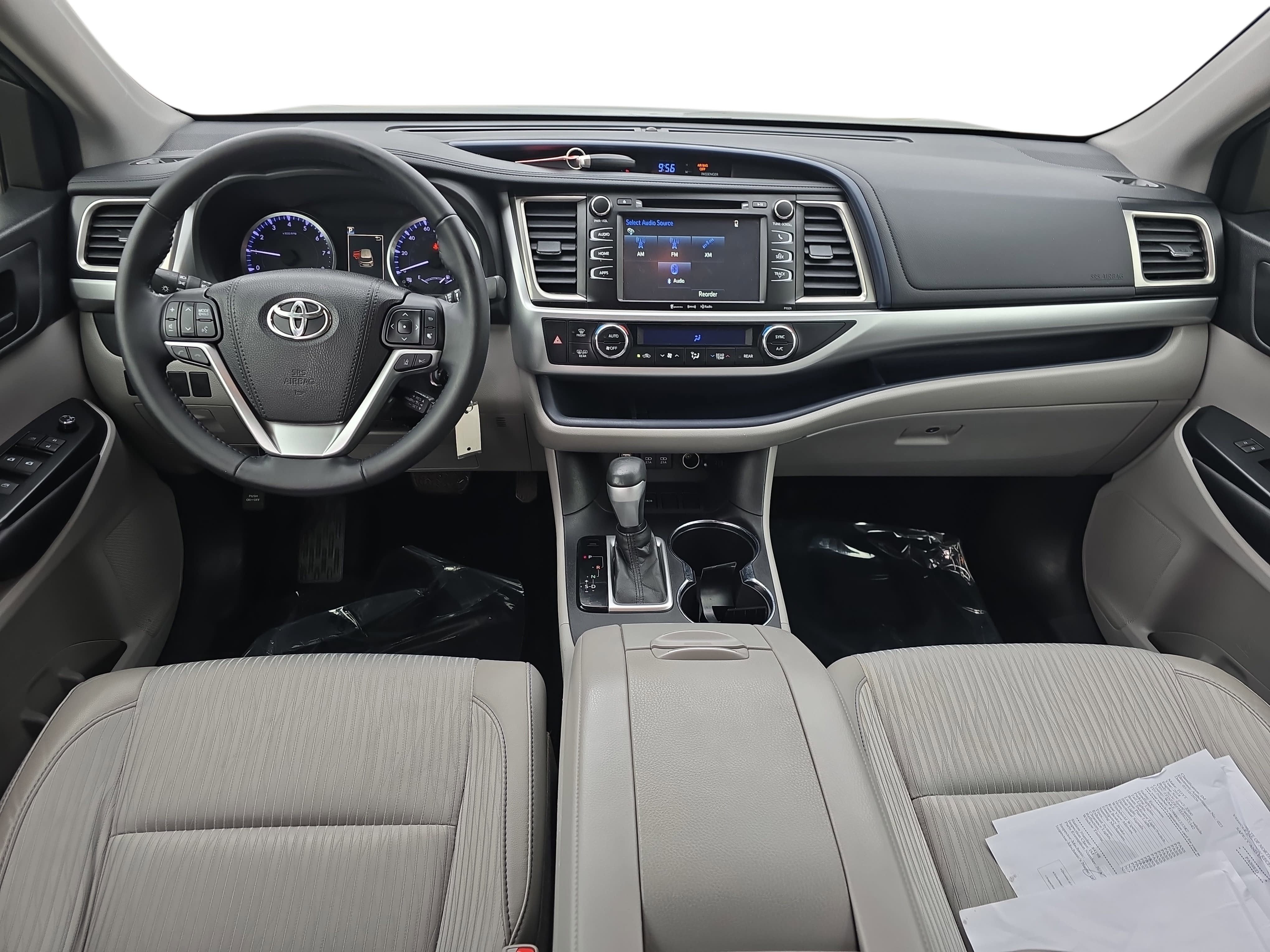 2018 Toyota Highlander LE