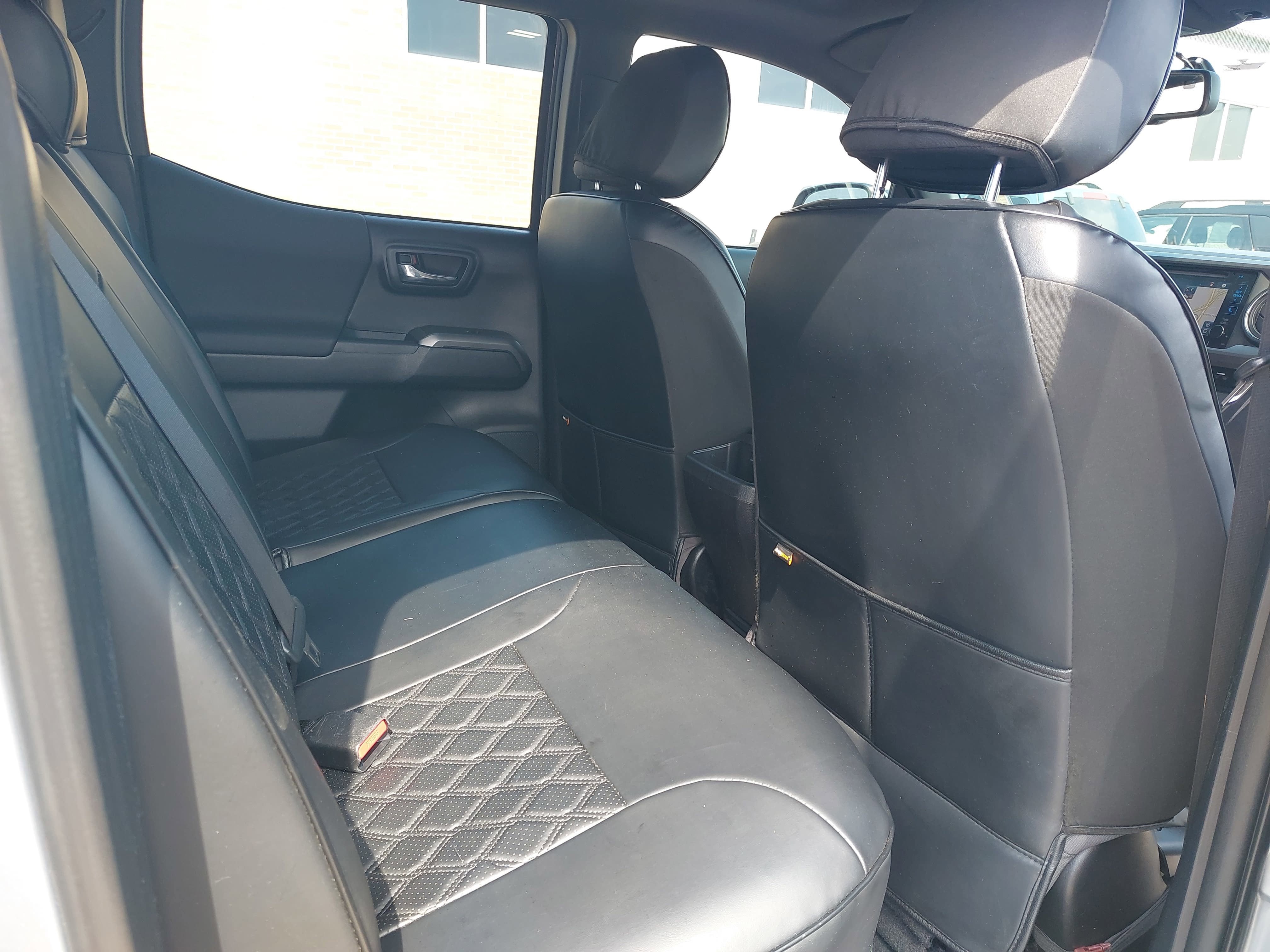 2016 Toyota Tacoma SR