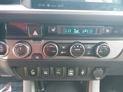 2016 Toyota Tacoma SR