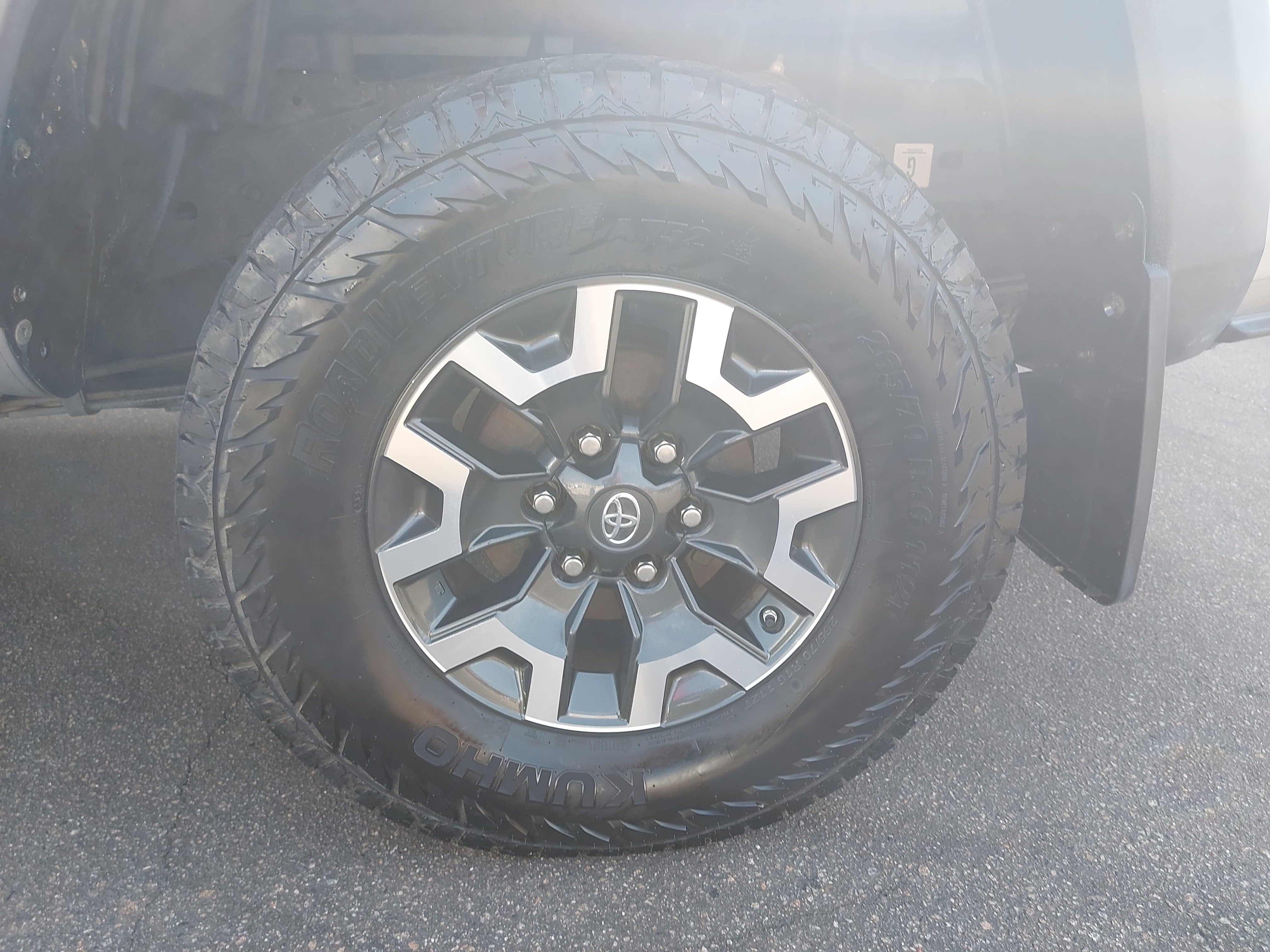 2016 Toyota Tacoma SR