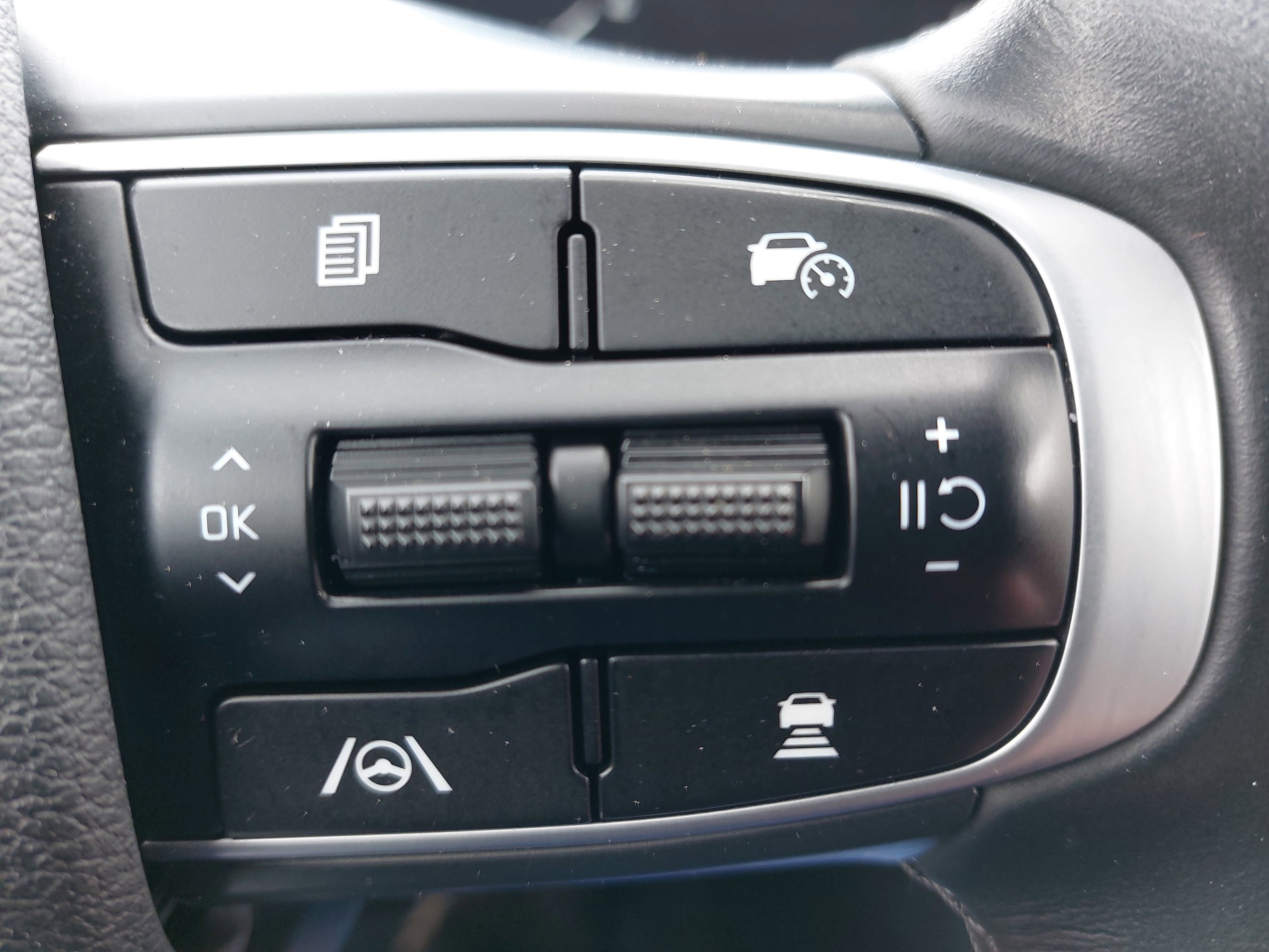 2024 Kia Sportage SX