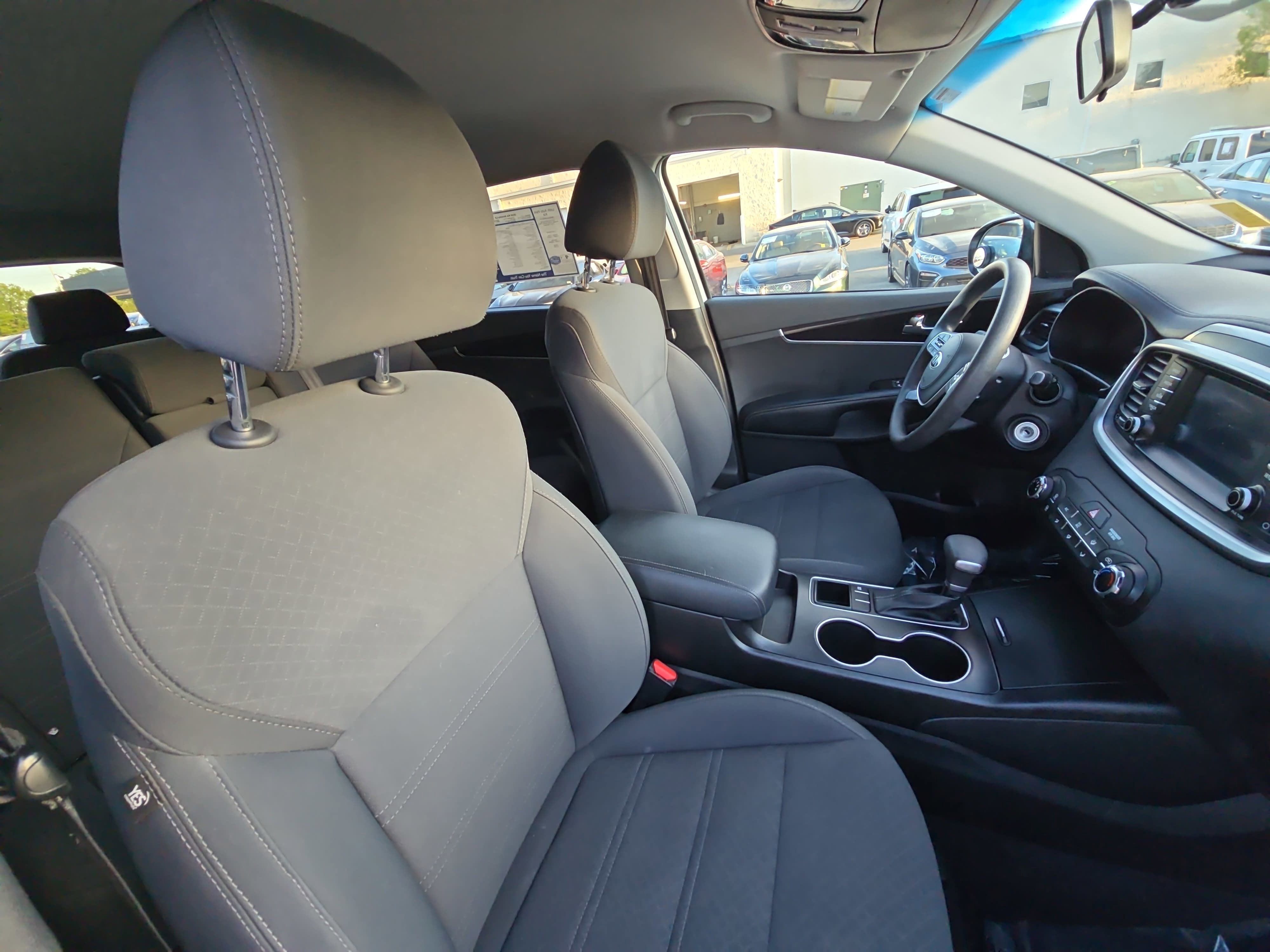 2020 Kia Sorento LX V6