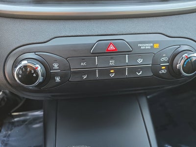 2020 Kia Sorento LX V6