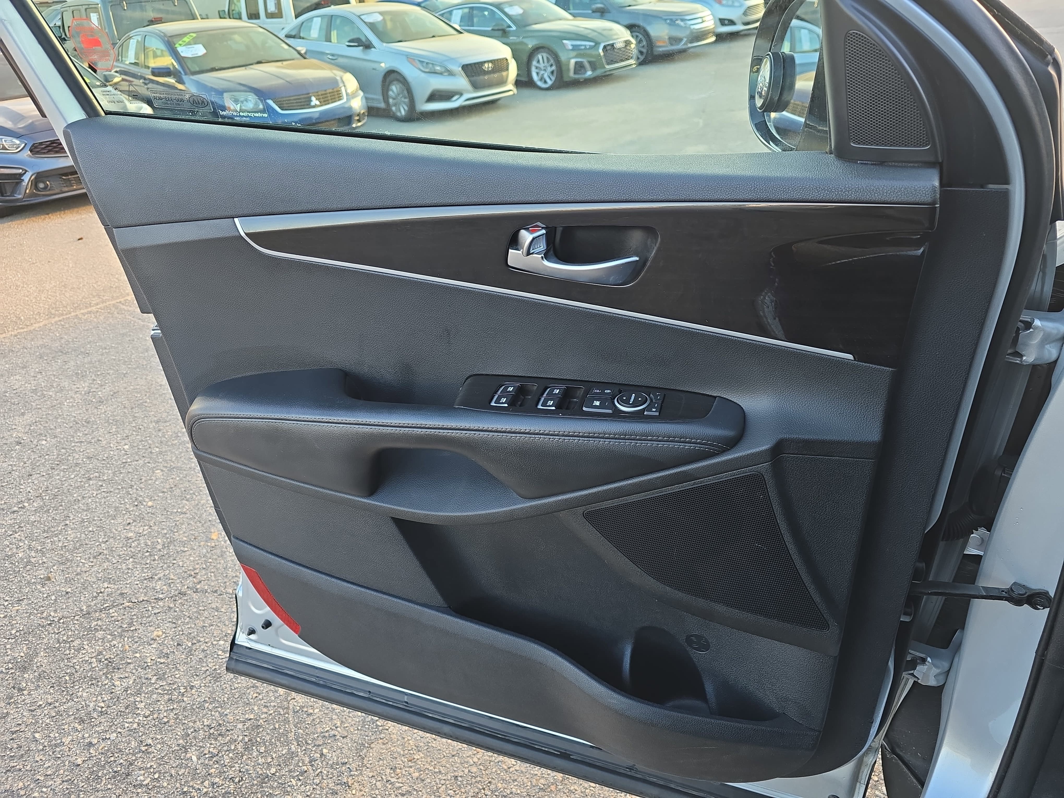 2020 Kia Sorento LX V6