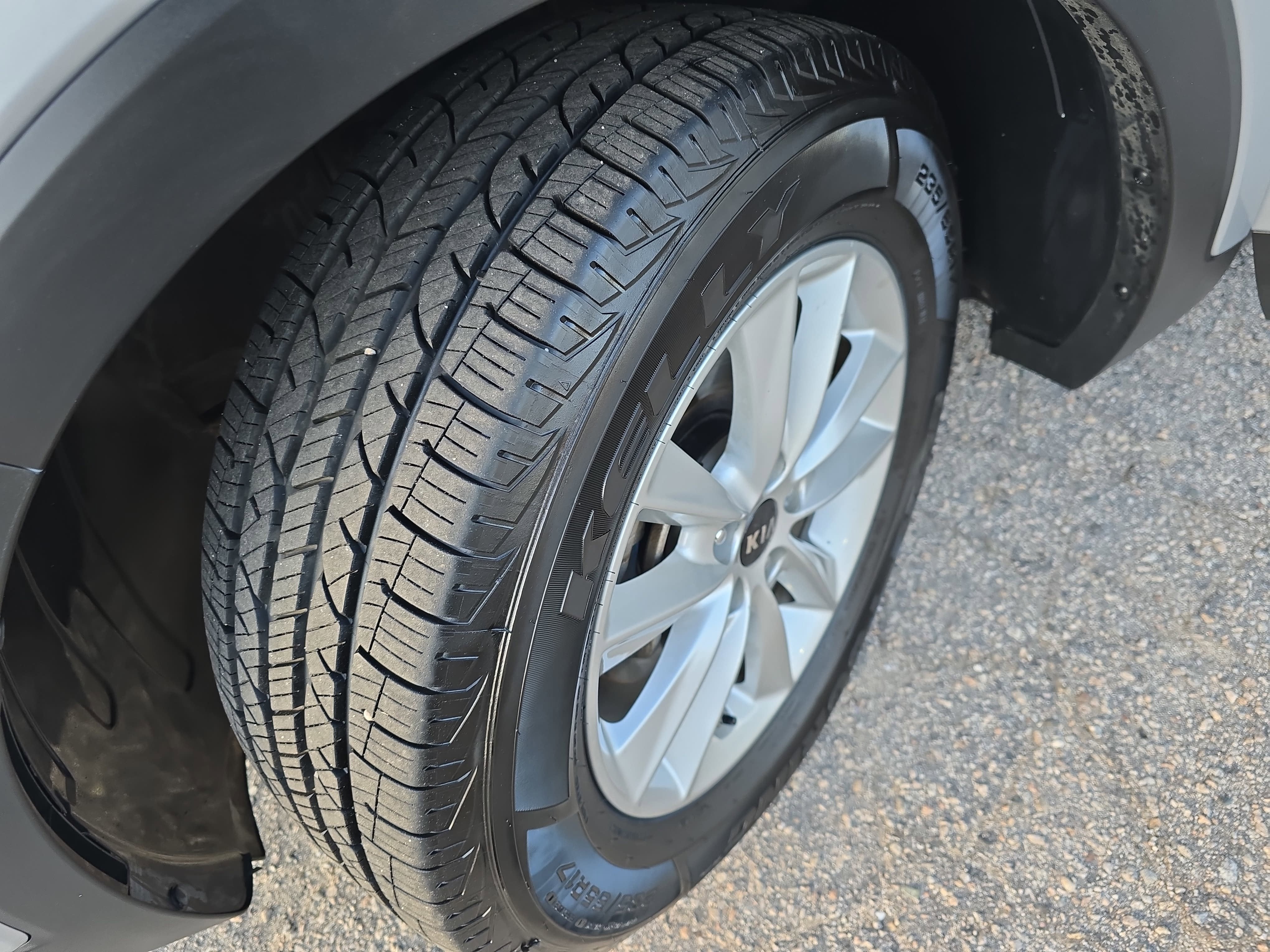 2020 Kia Sorento LX V6