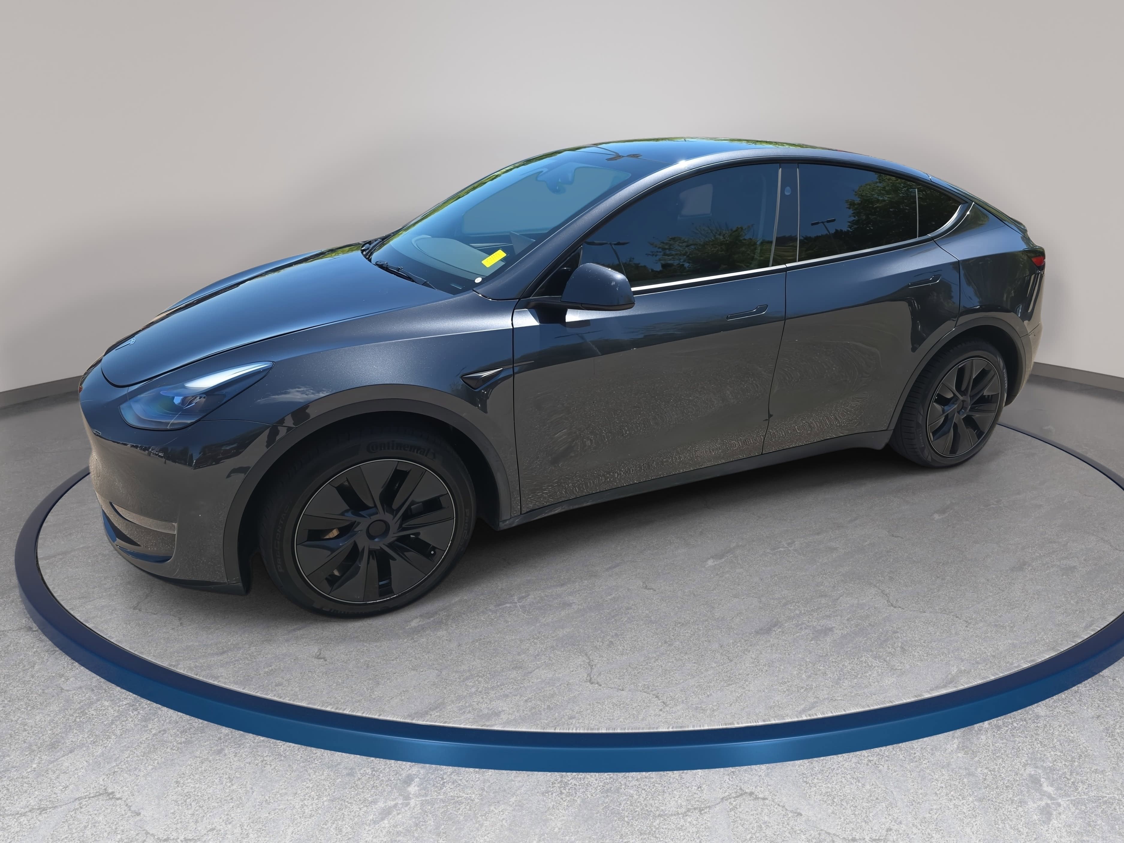 2025 Tesla Model Y Long Range