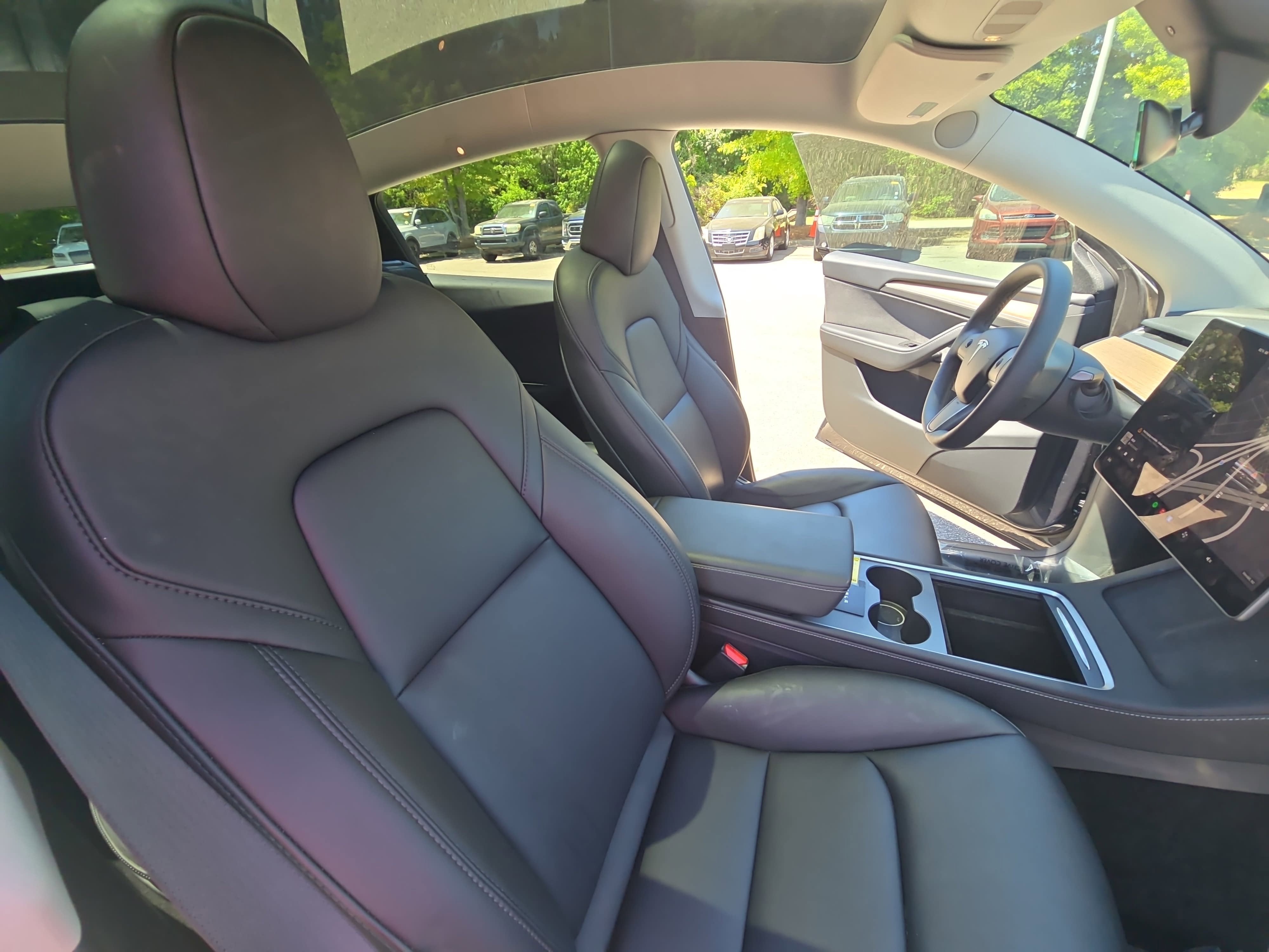 2025 Tesla Model Y Long Range