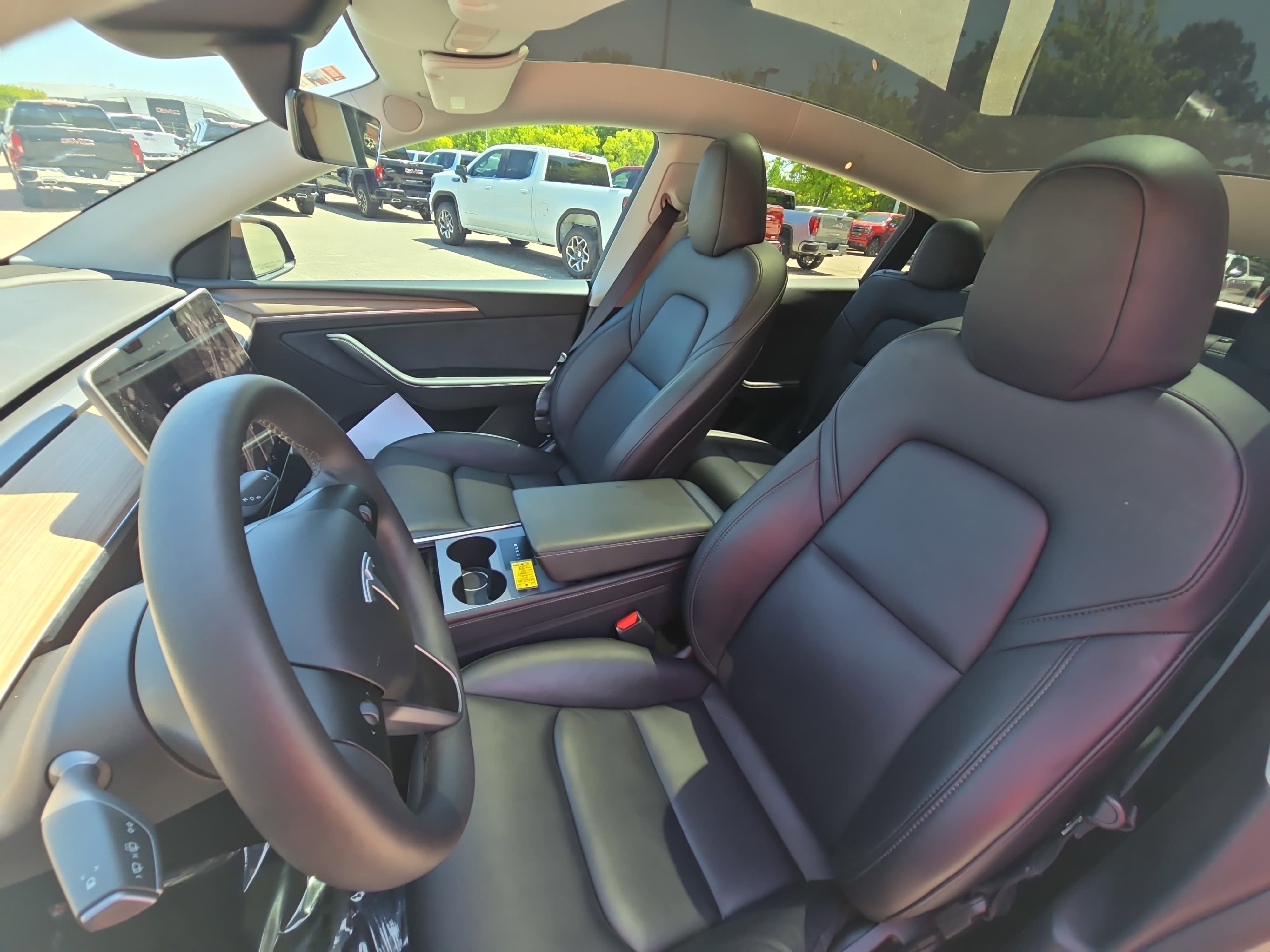 2025 Tesla Model Y Long Range