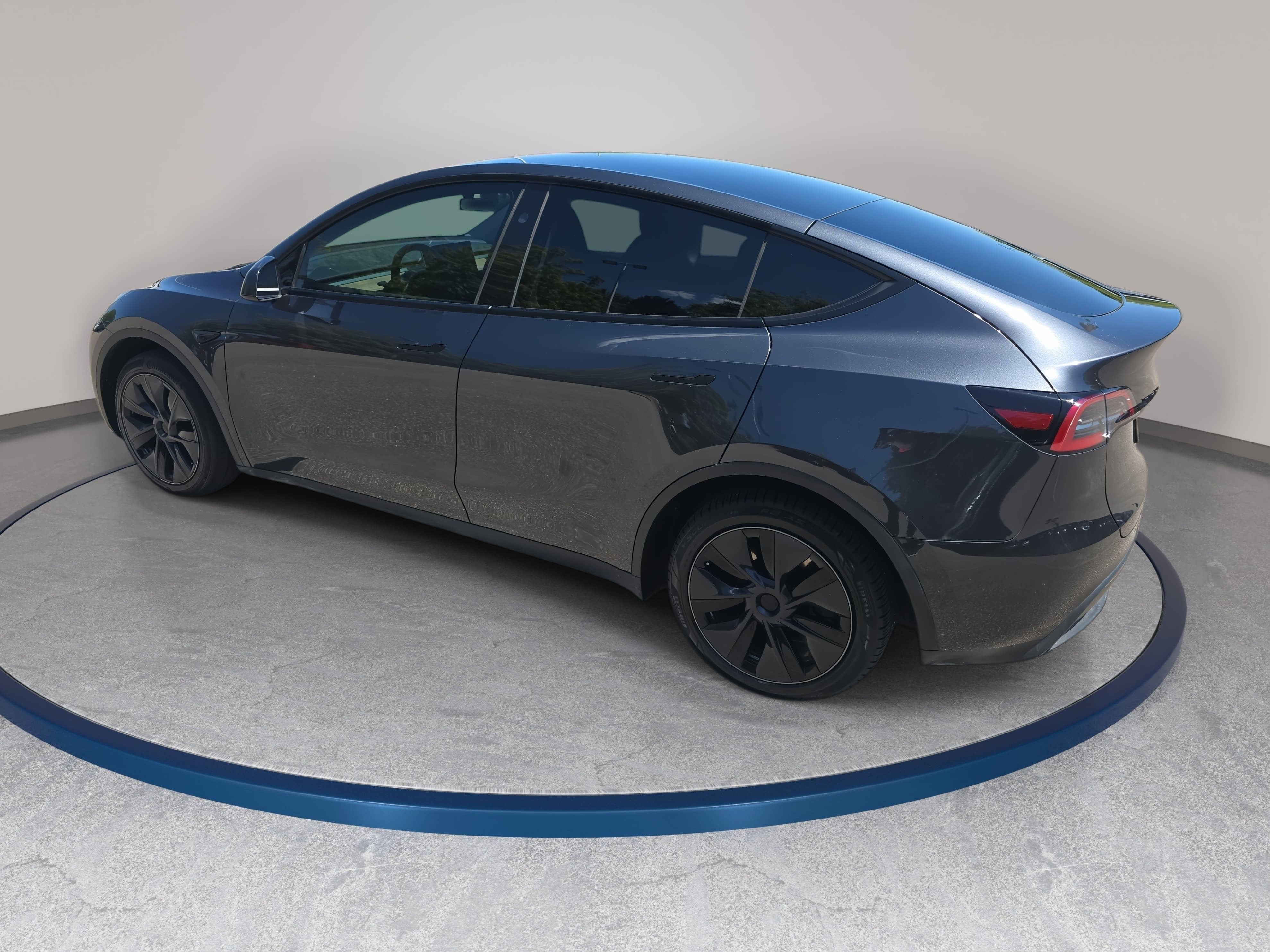 2025 Tesla Model Y Long Range