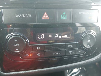 2016 Mitsubishi Outlander ES