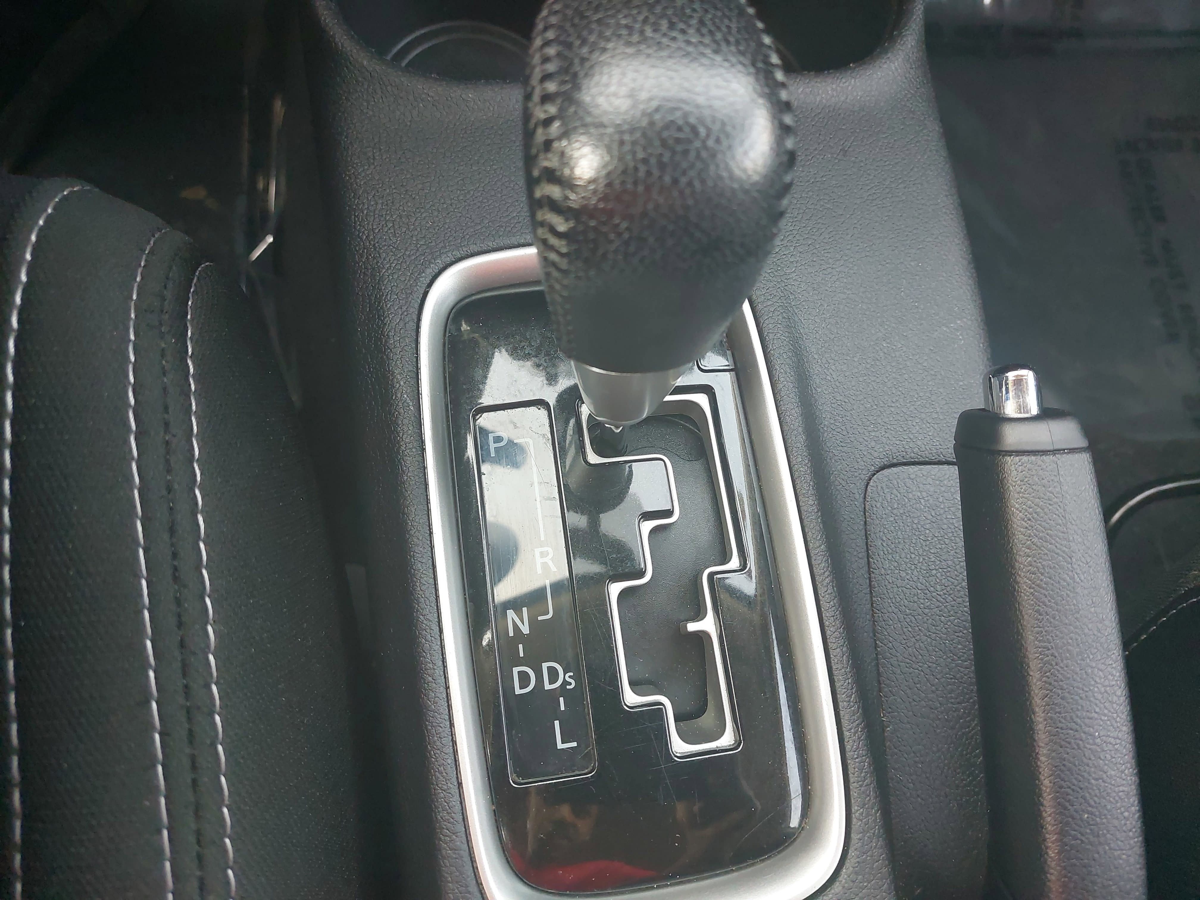 2016 Mitsubishi Outlander ES