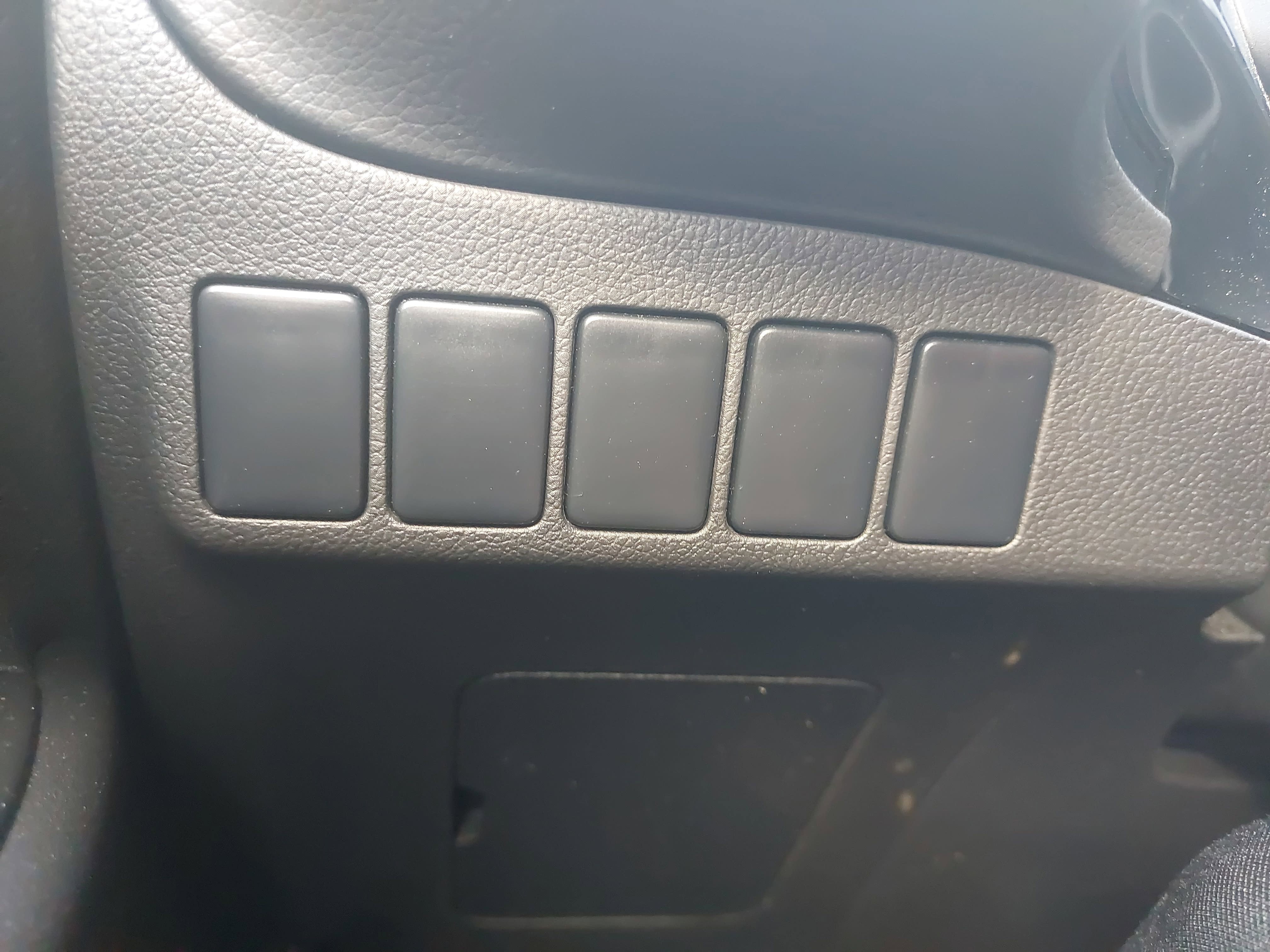 2016 Mitsubishi Outlander ES