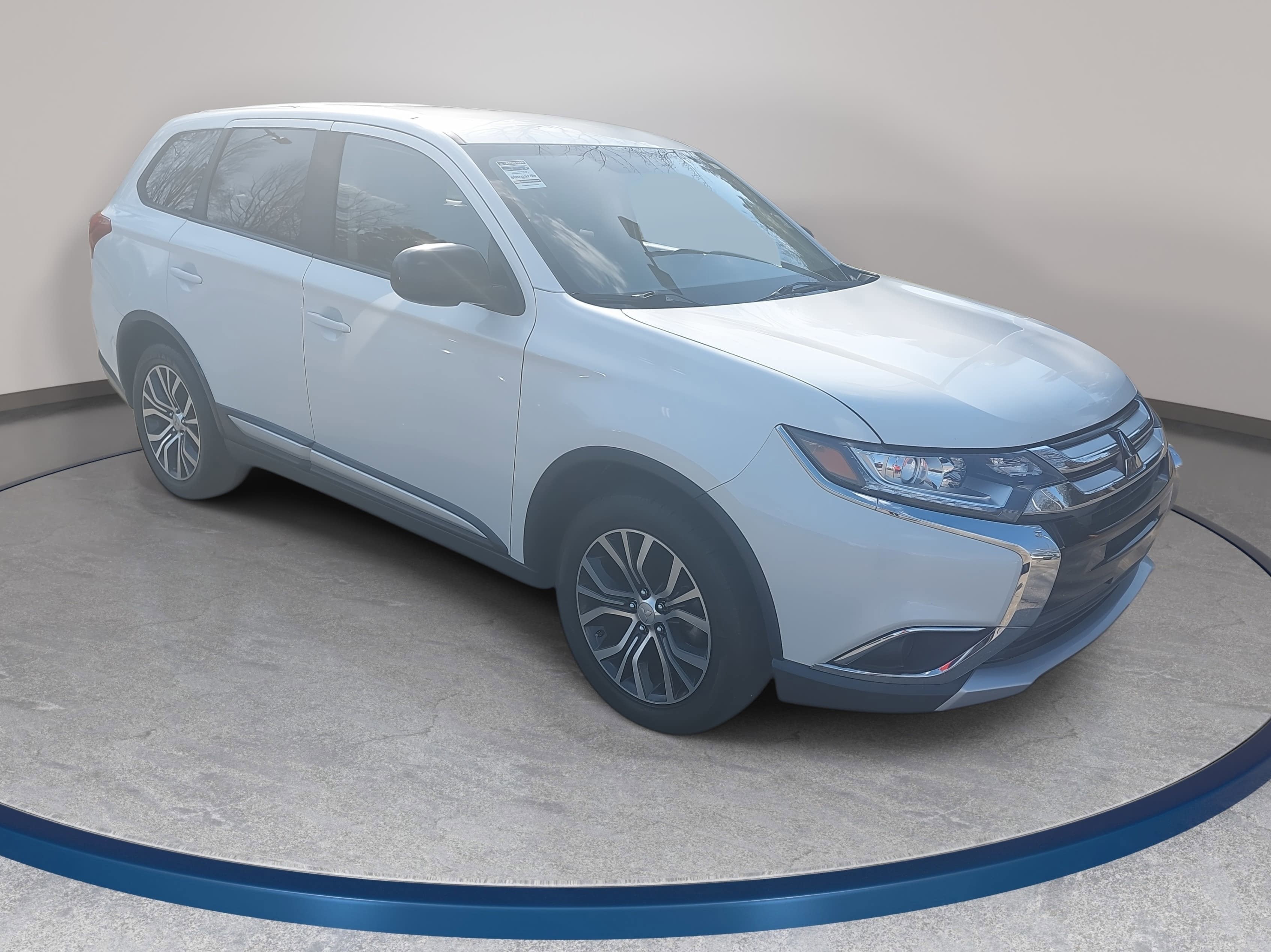 2016 Mitsubishi Outlander ES