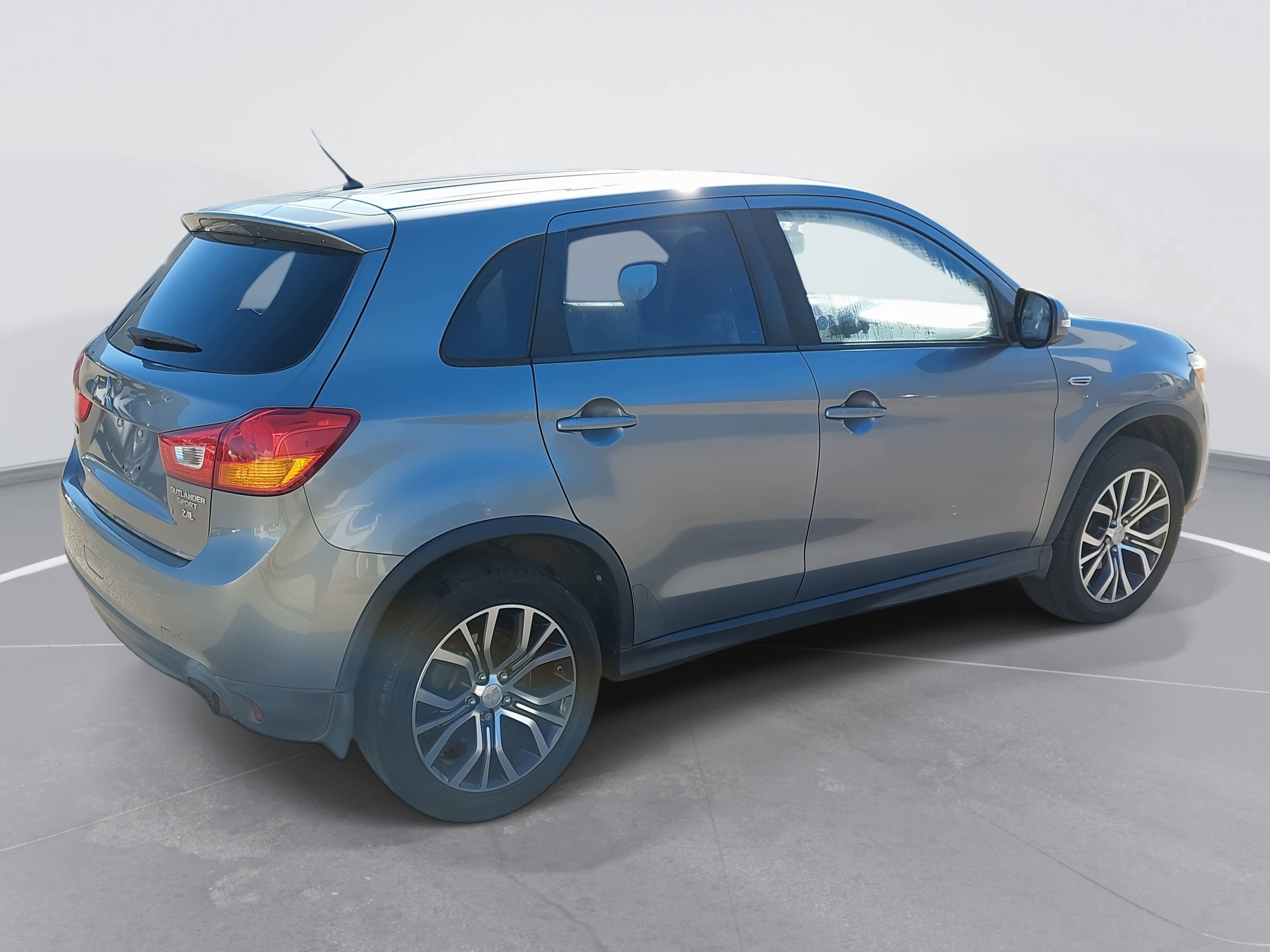 2016 Mitsubishi Outlander Sport 2.4 ES