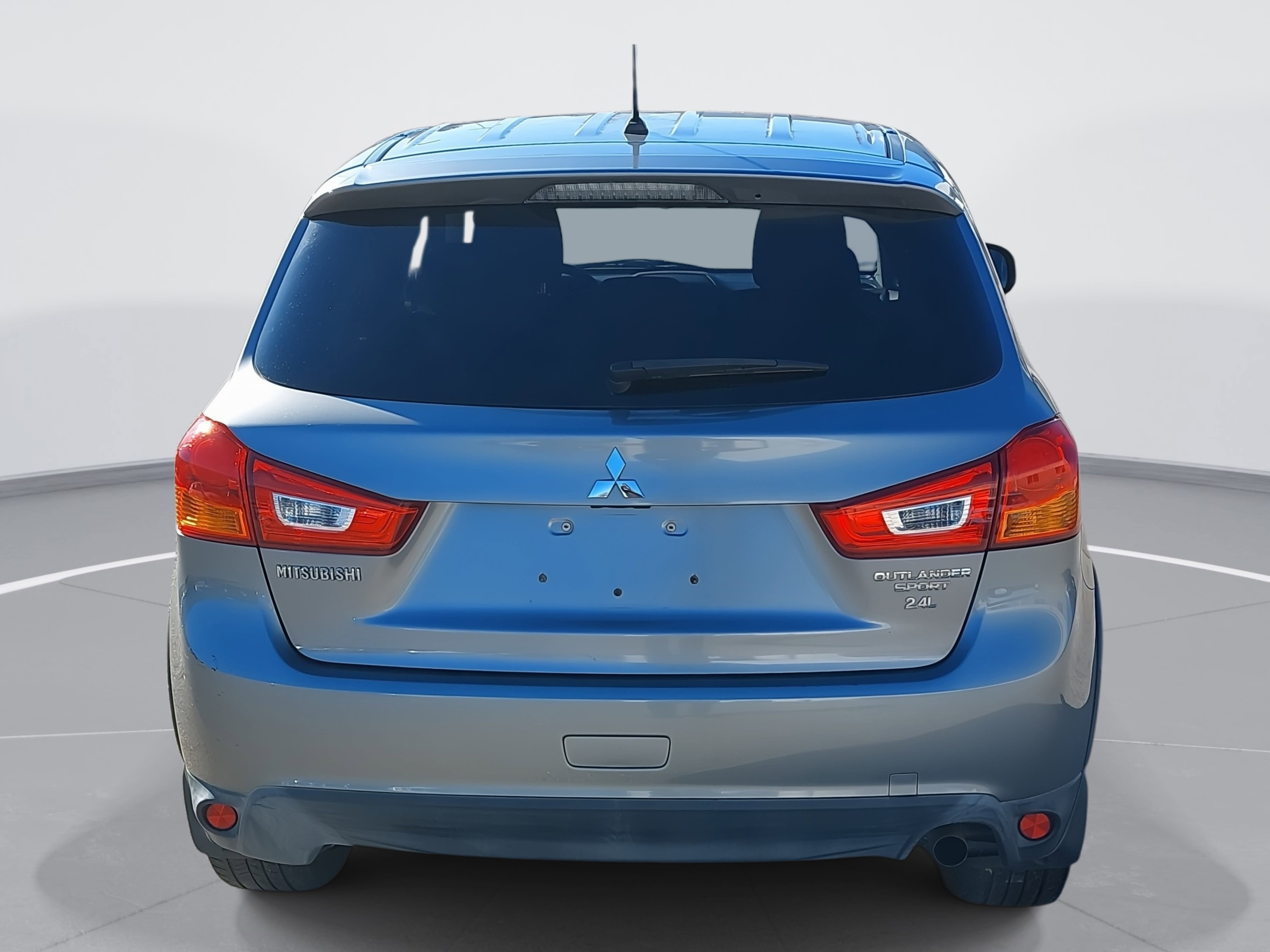 2016 Mitsubishi Outlander Sport 2.4 ES