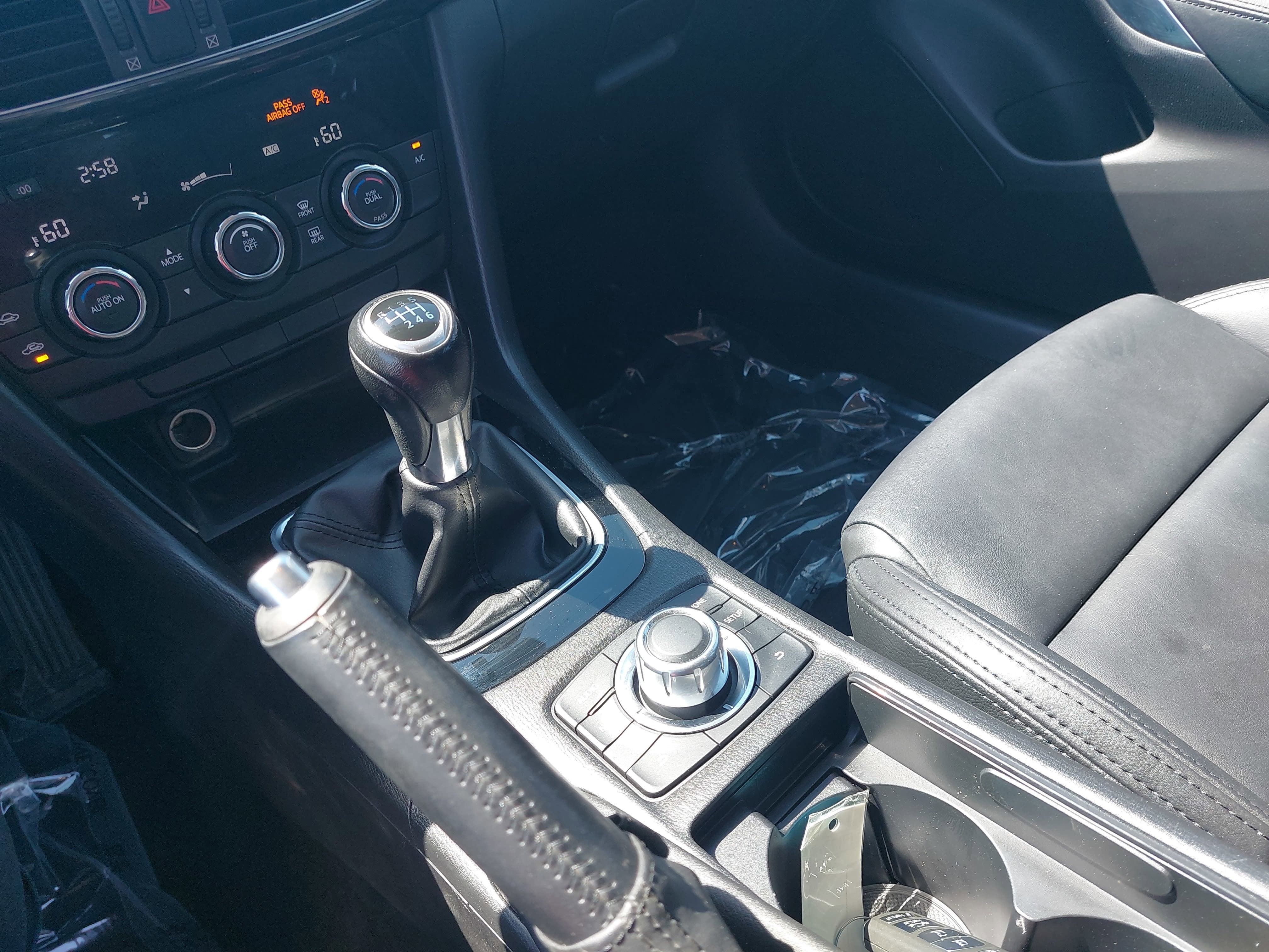 2015 Mazda Mazda6 i Touring