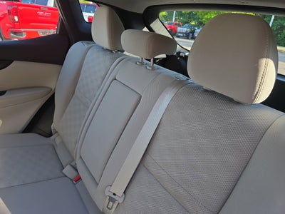 2017 Nissan Rogue Sport SV
